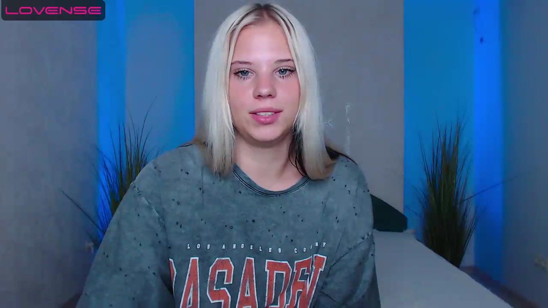 Gallery image thumbnail from Little_k1ttyy's myfreecams stream on, 07/04/2023, 15:34 image 20 of 20