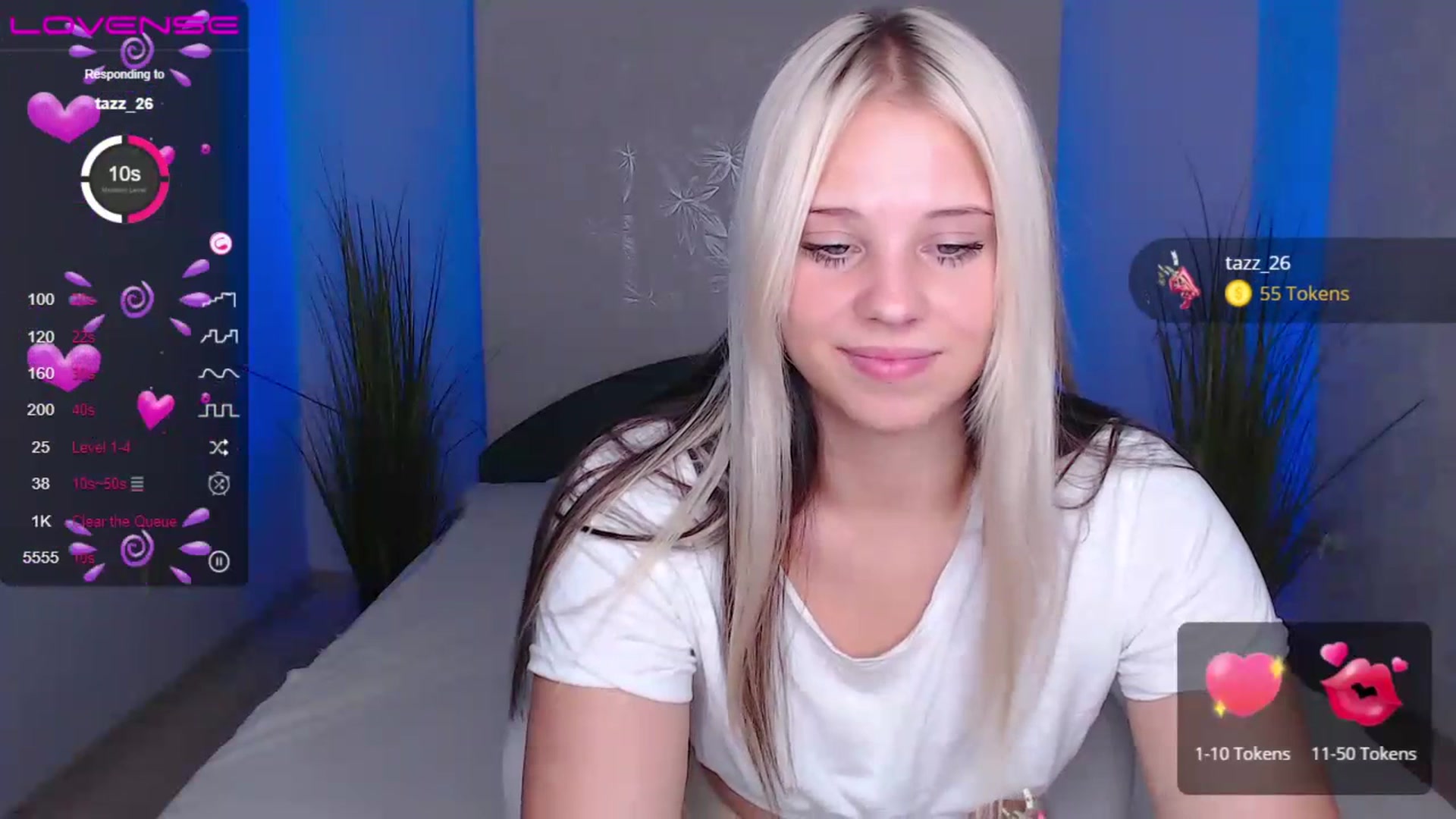 Gallery image thumbnail from Little_k1ttyy's myfreecams stream on, 07/06/2023, 11:06 image 6 of 20