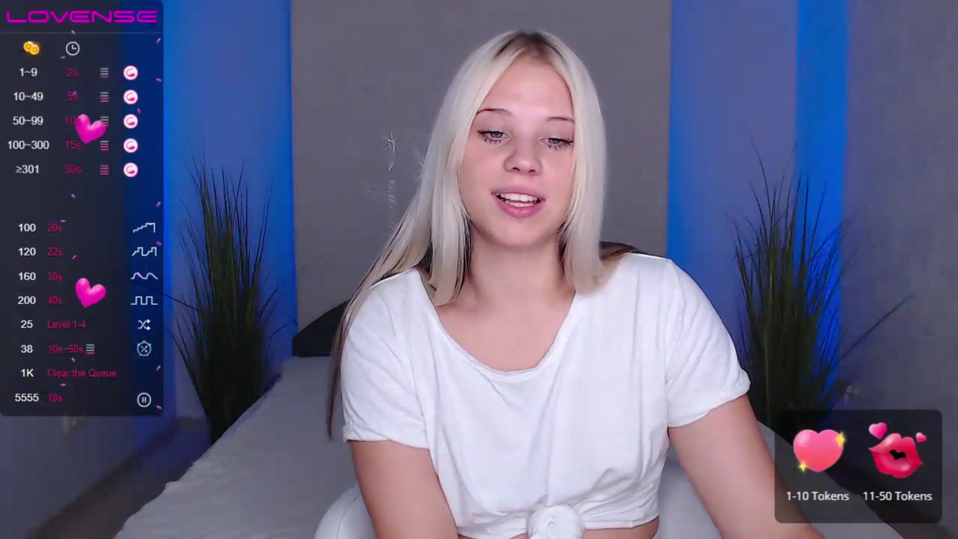 Gallery image thumbnail from Little_k1ttyy's myfreecams stream on, 07/06/2023, 11:06 image 12 of 20