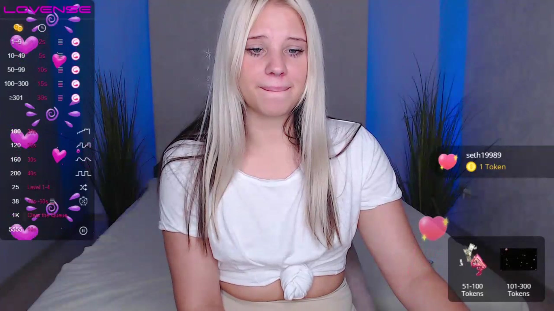 Gallery image thumbnail from Little_k1ttyy's myfreecams stream on, 07/06/2023, 12:09 image 18 of 20