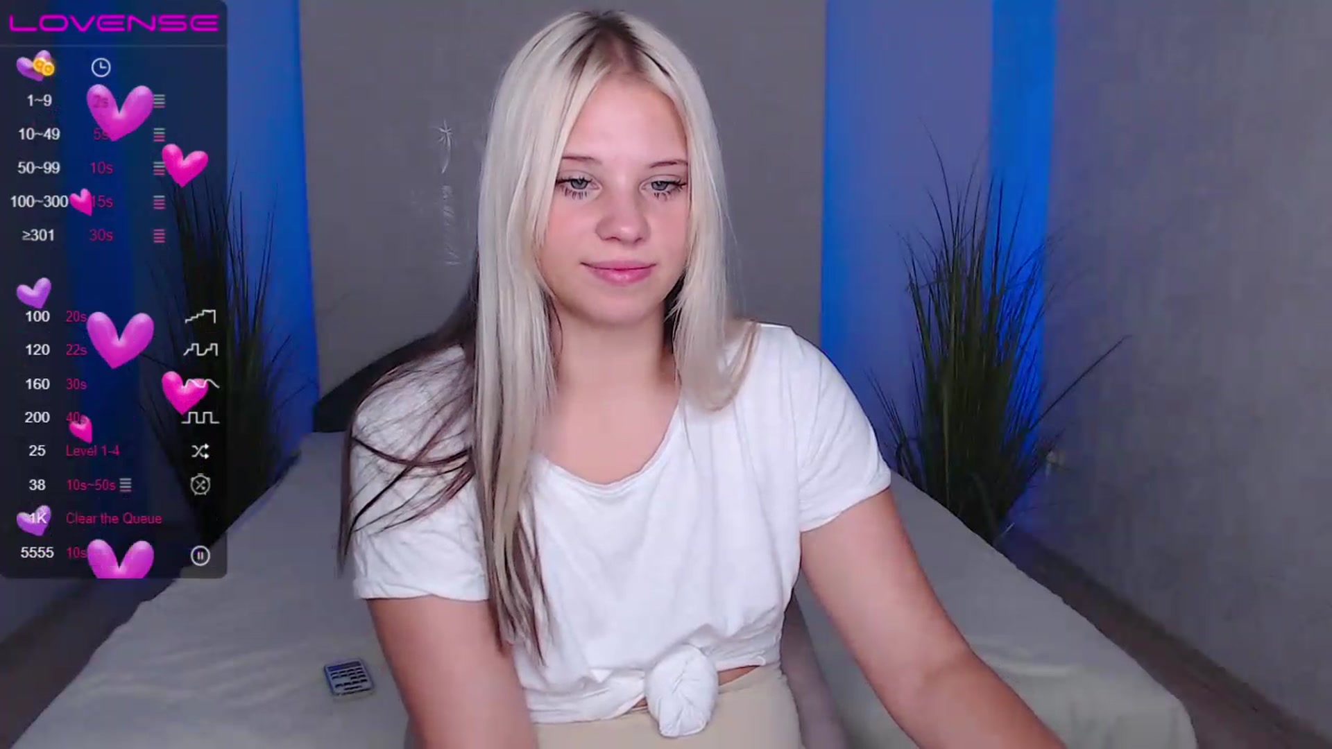 Gallery image thumbnail from Little_k1ttyy's myfreecams stream on, 07/06/2023, 13:29 image 11 of 20