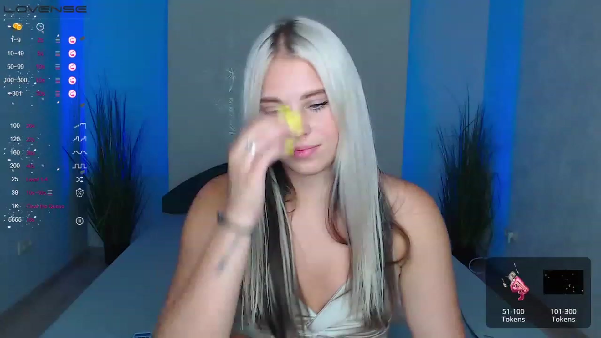 Gallery image thumbnail from Little_k1ttyy's myfreecams stream on, 07/16/2023, 14:56 image 13 of 20