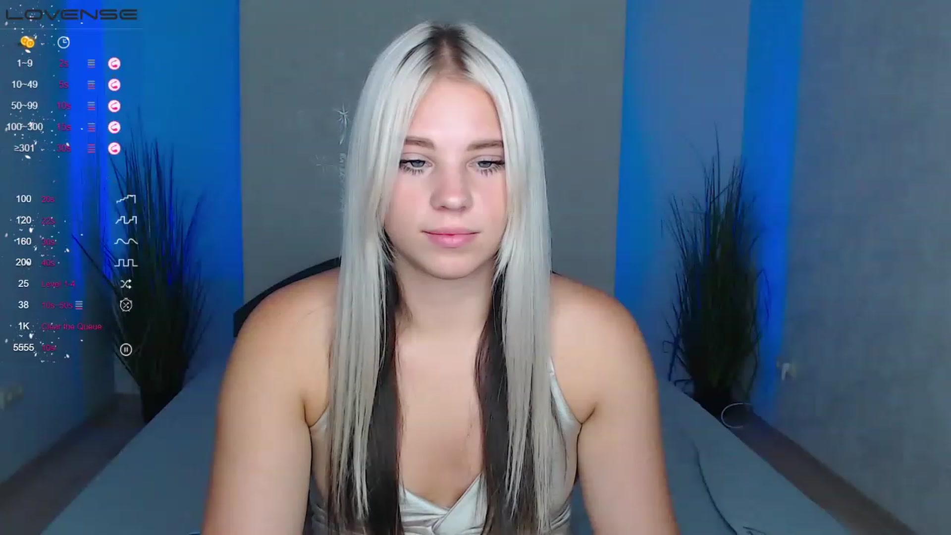 Gallery image thumbnail from Little_k1ttyy's myfreecams stream on, 07/16/2023, 14:56 image 8 of 20