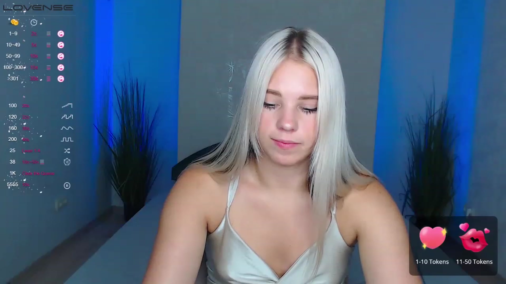 Gallery image thumbnail from Little_k1ttyy's myfreecams stream on, 07/16/2023, 15:28 image 18 of 20