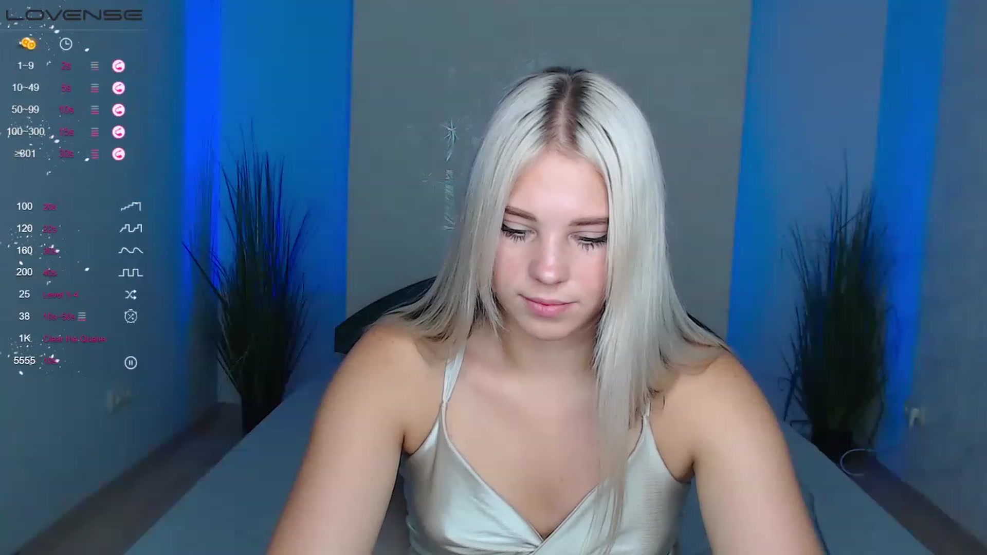 Gallery image thumbnail from Little_k1ttyy's myfreecams stream on, 07/16/2023, 15:28 image 17 of 20