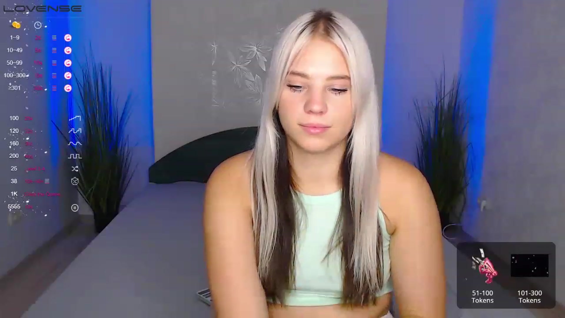 Gallery image thumbnail from Little_k1ttyy's myfreecams stream on, 07/17/2023, 12:03 image 11 of 20