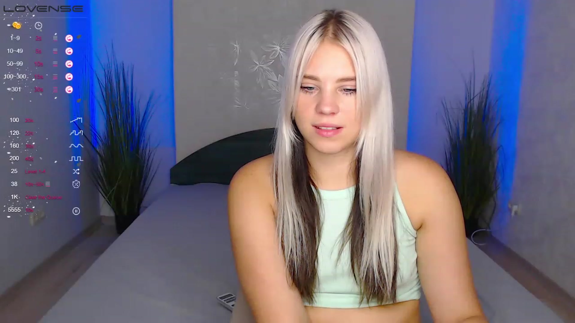 Gallery image thumbnail from Little_k1ttyy's myfreecams stream on, 07/17/2023, 12:03 image 9 of 20