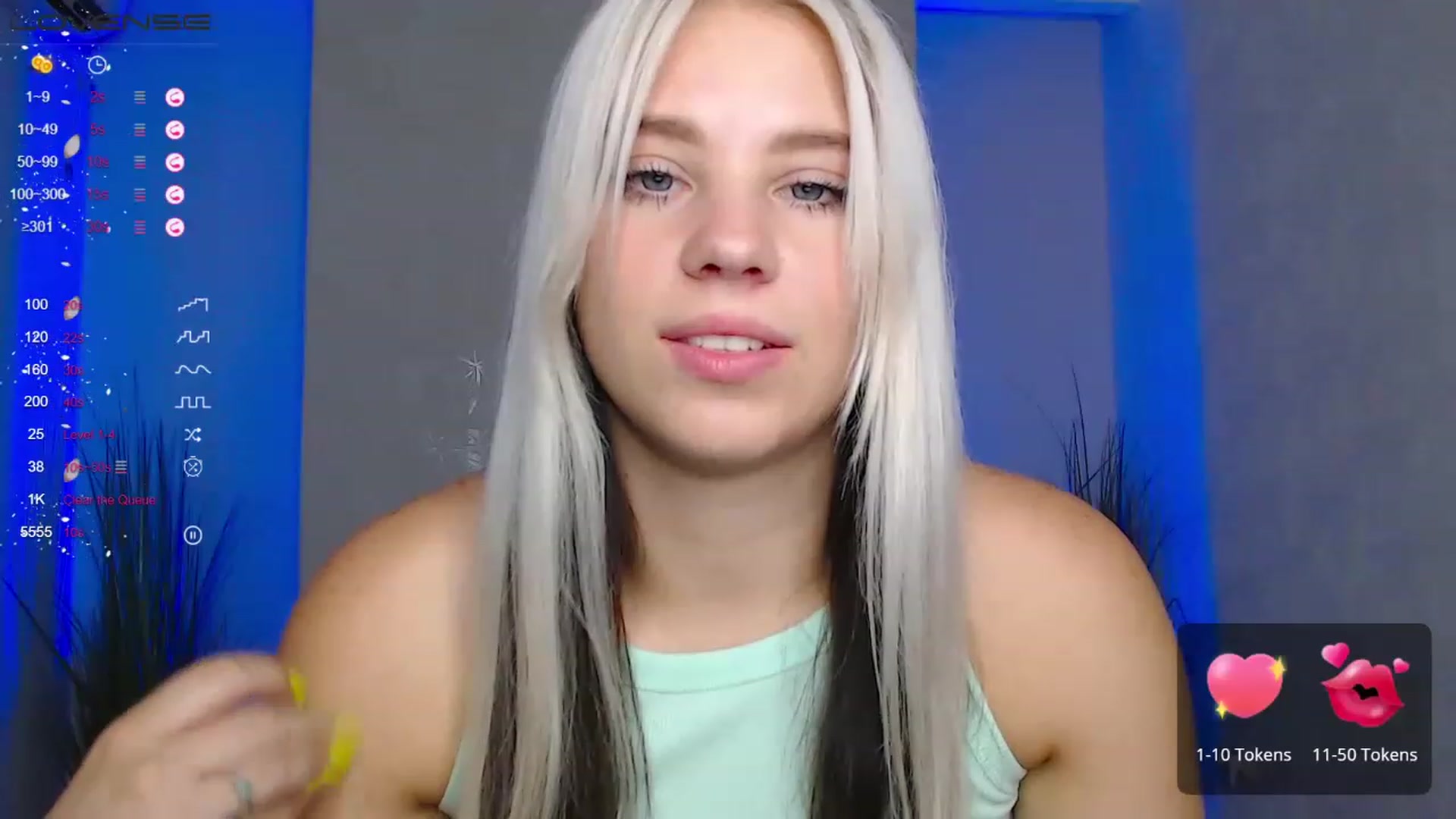 Gallery image thumbnail from Little_k1ttyy's myfreecams stream on, 07/17/2023, 13:55 image 13 of 20