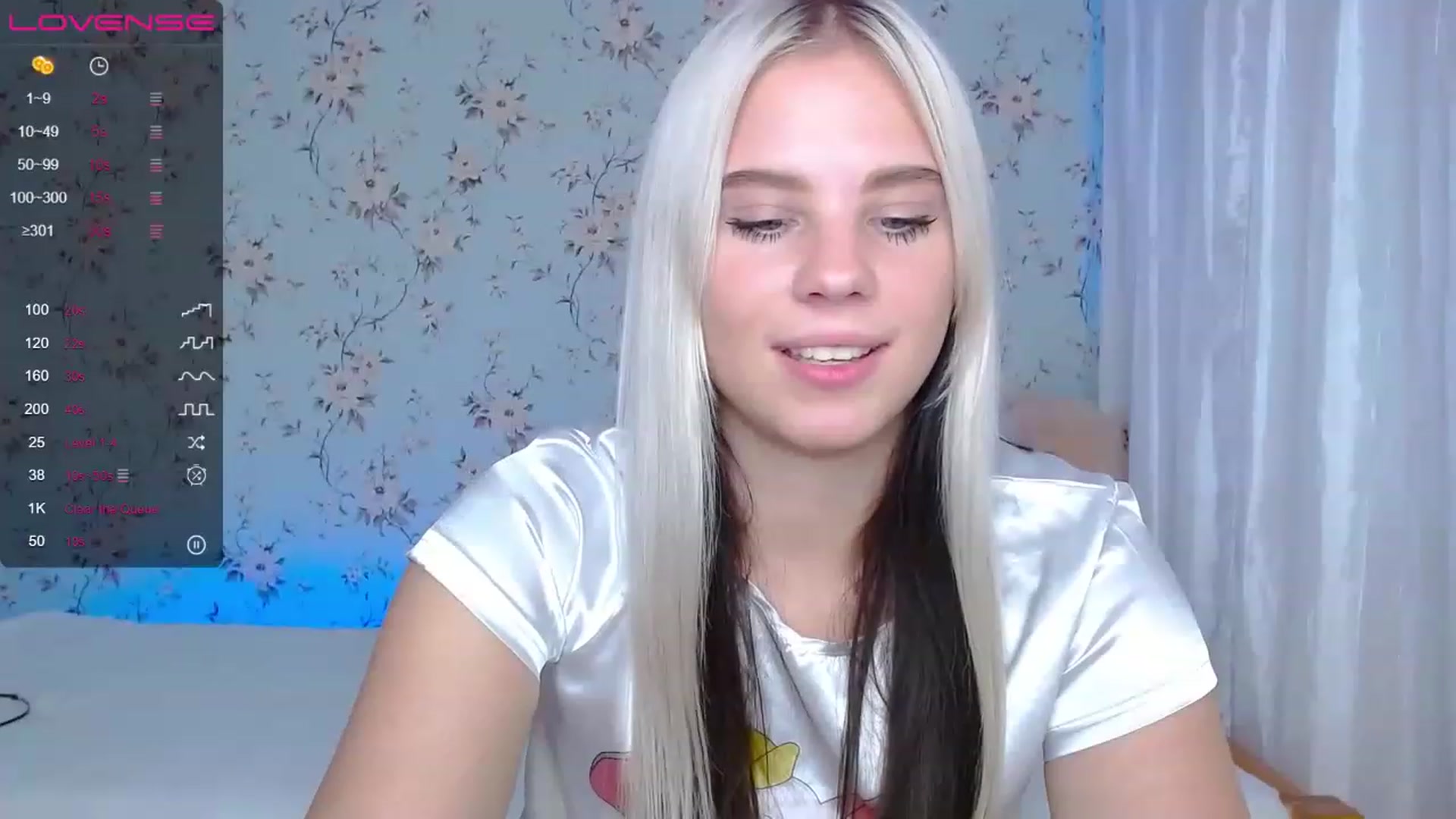 Gallery image thumbnail from Little_k1ttyy's myfreecams stream on, 07/23/2023, 13:52 image 14 of 20