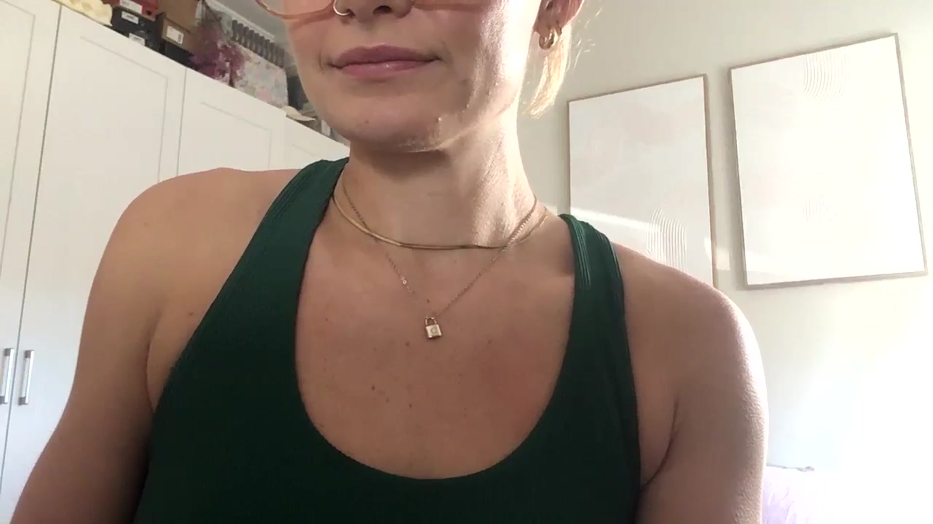 Gallery image thumbnail from Littleeve22's myfreecams stream on, 05/14/2024, 03:19 image 17 of 20