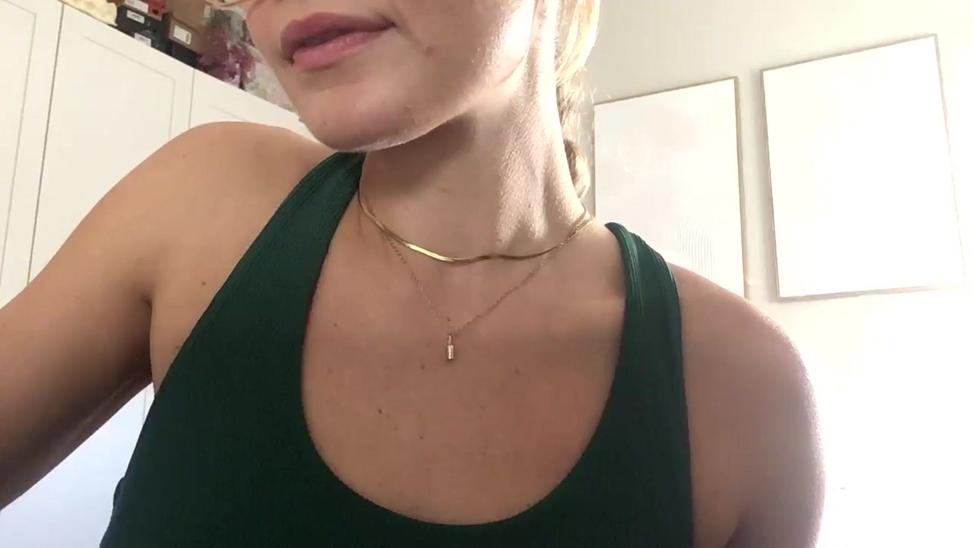 Gallery image thumbnail from Littleeve22's myfreecams stream on, 05/14/2024, 03:19 image 18 of 20