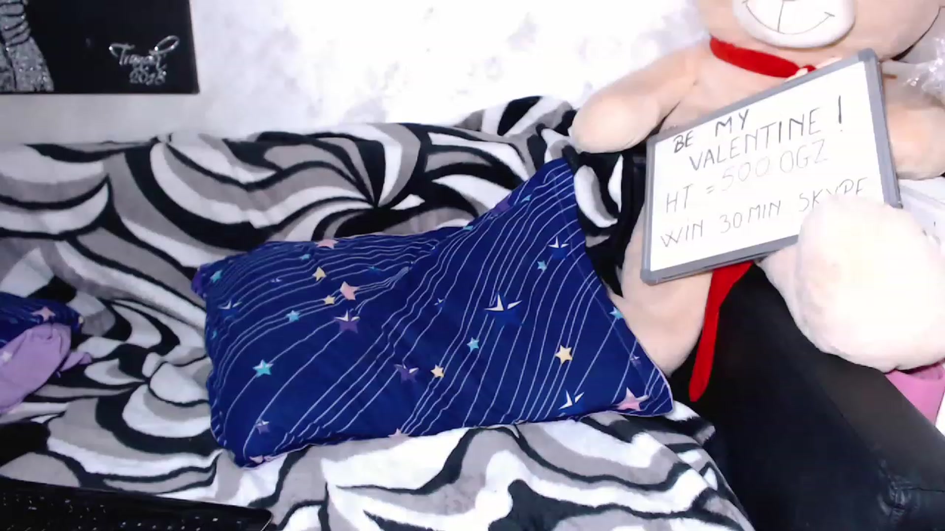 Gallery image thumbnail from Littlegirl25's myfreecams stream on, 02/02/2023, 24:17 image 20 of 20