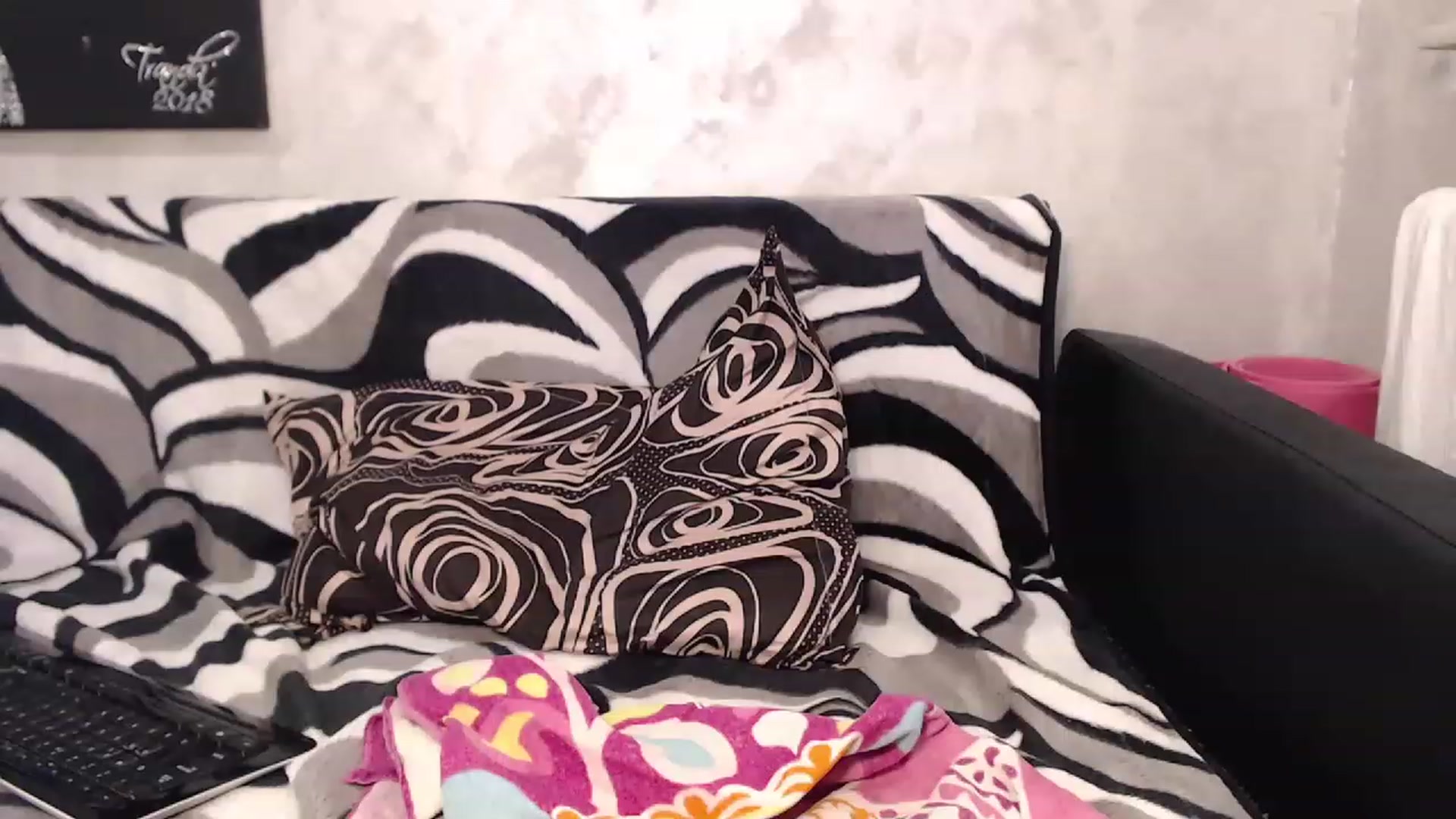 Gallery image thumbnail from Littlegirl25's myfreecams stream on, 05/06/2023, 23:29 image 11 of 20