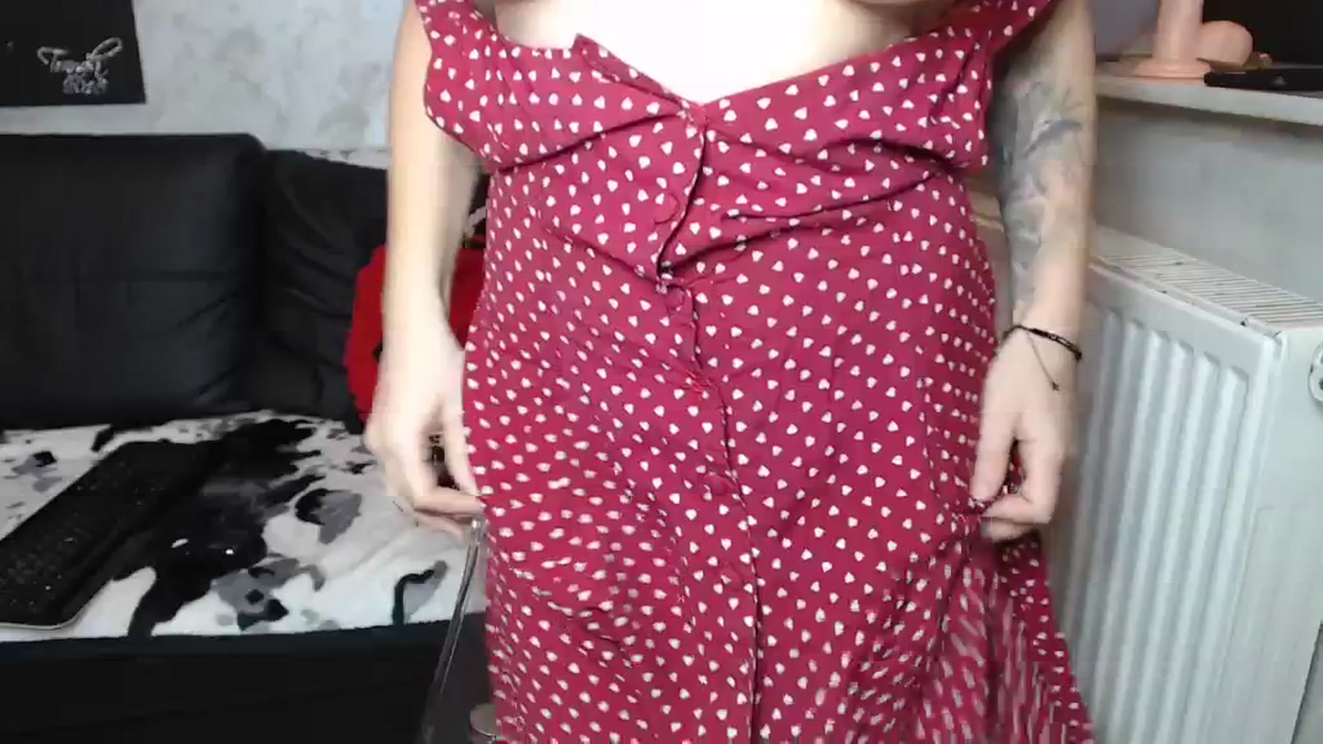 Gallery image thumbnail from Littlegirl25's myfreecams stream on, 12/08/2023, 09:23 image 19 of 20