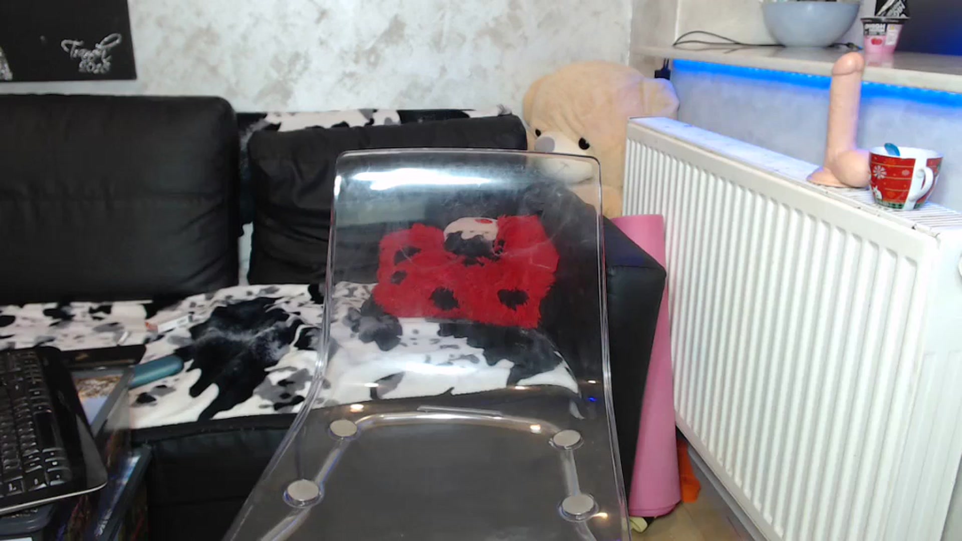 Gallery image thumbnail from Littlegirl25's myfreecams stream on, 02/09/2024, 02:09 image 1 of 20