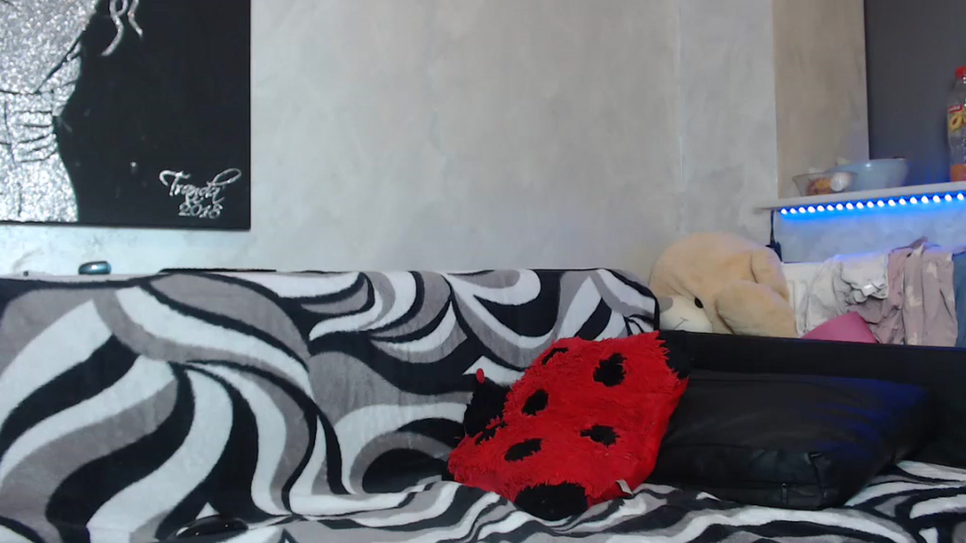 Gallery image thumbnail from Littlegirl25's myfreecams stream on, 03/27/2024, 09:47 image 3 of 20