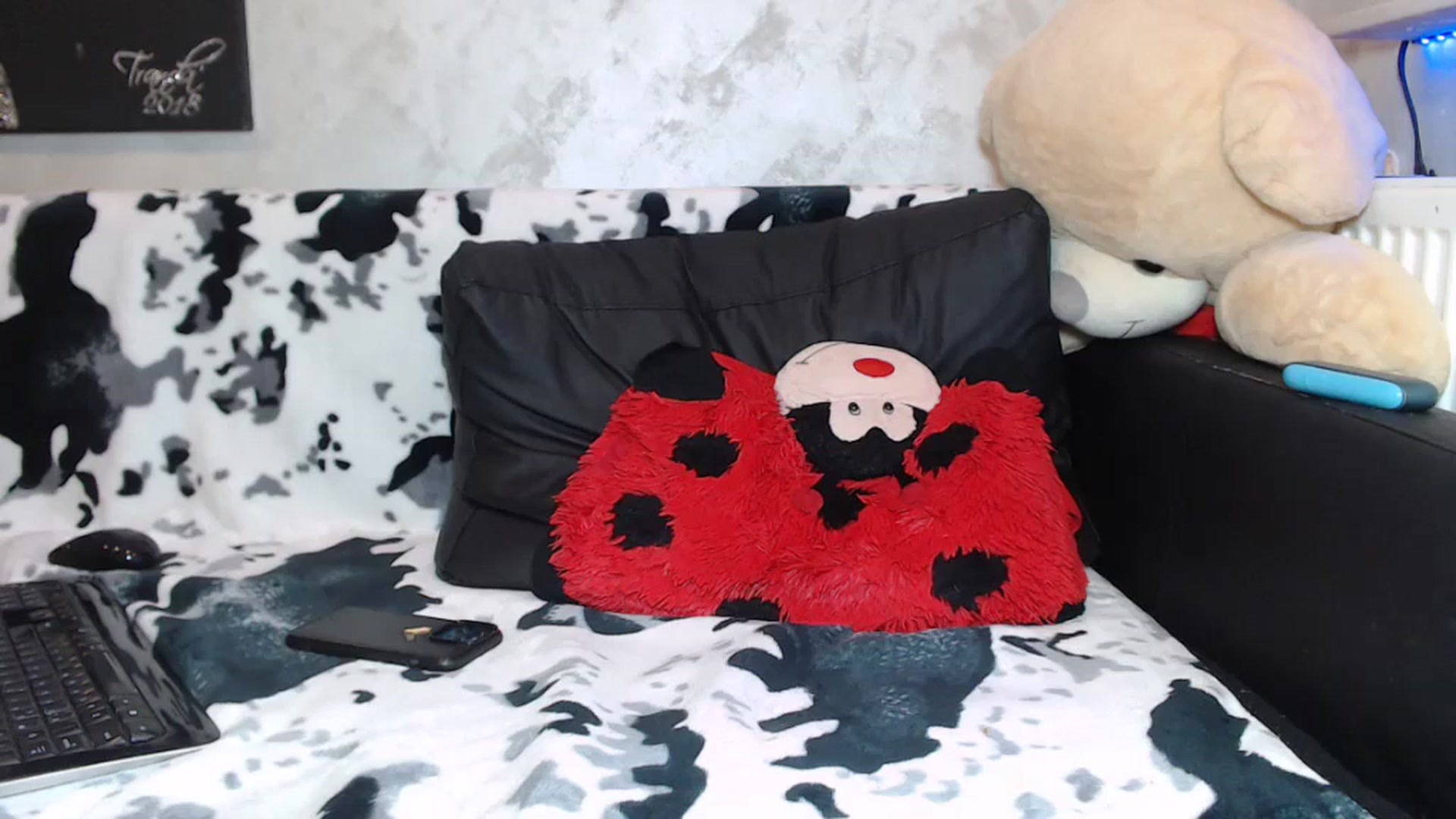 Gallery image thumbnail from Littlegirl25's myfreecams stream on, 05/14/2024, 21:30 image 10 of 20