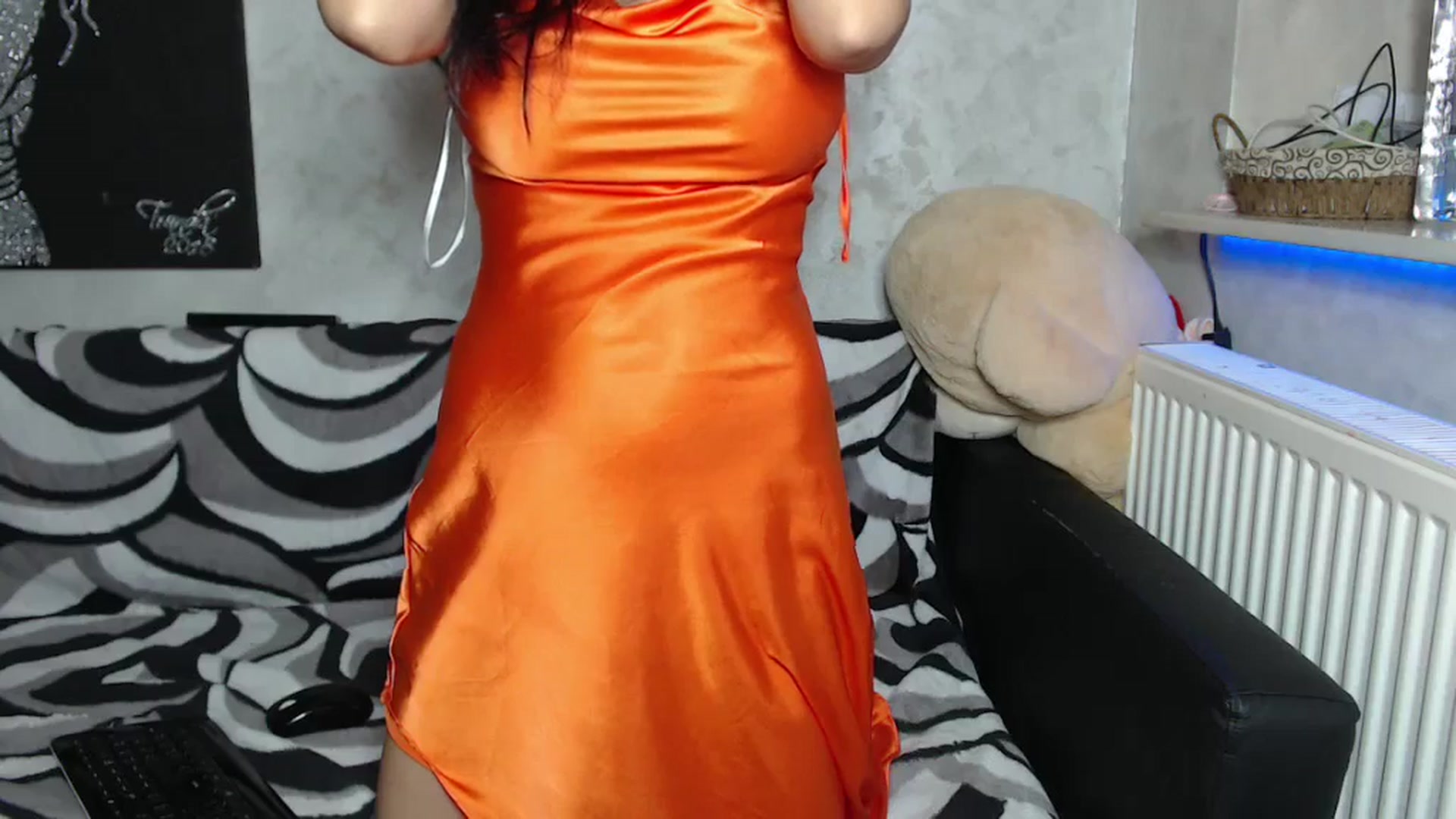 Gallery image thumbnail from Littlegirl25's myfreecams stream on, 06/17/2024, 11:47 image 5 of 20