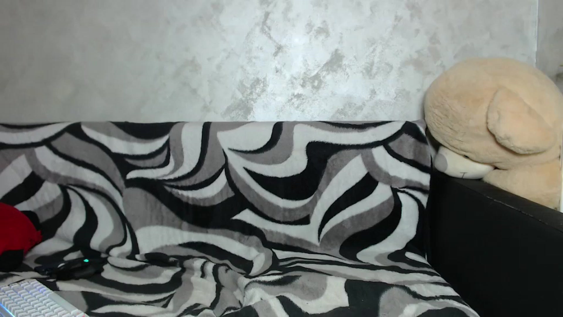 Gallery image thumbnail from Littlegirl25's myfreecams stream on, 07/04/2024, 12:37 image 14 of 20