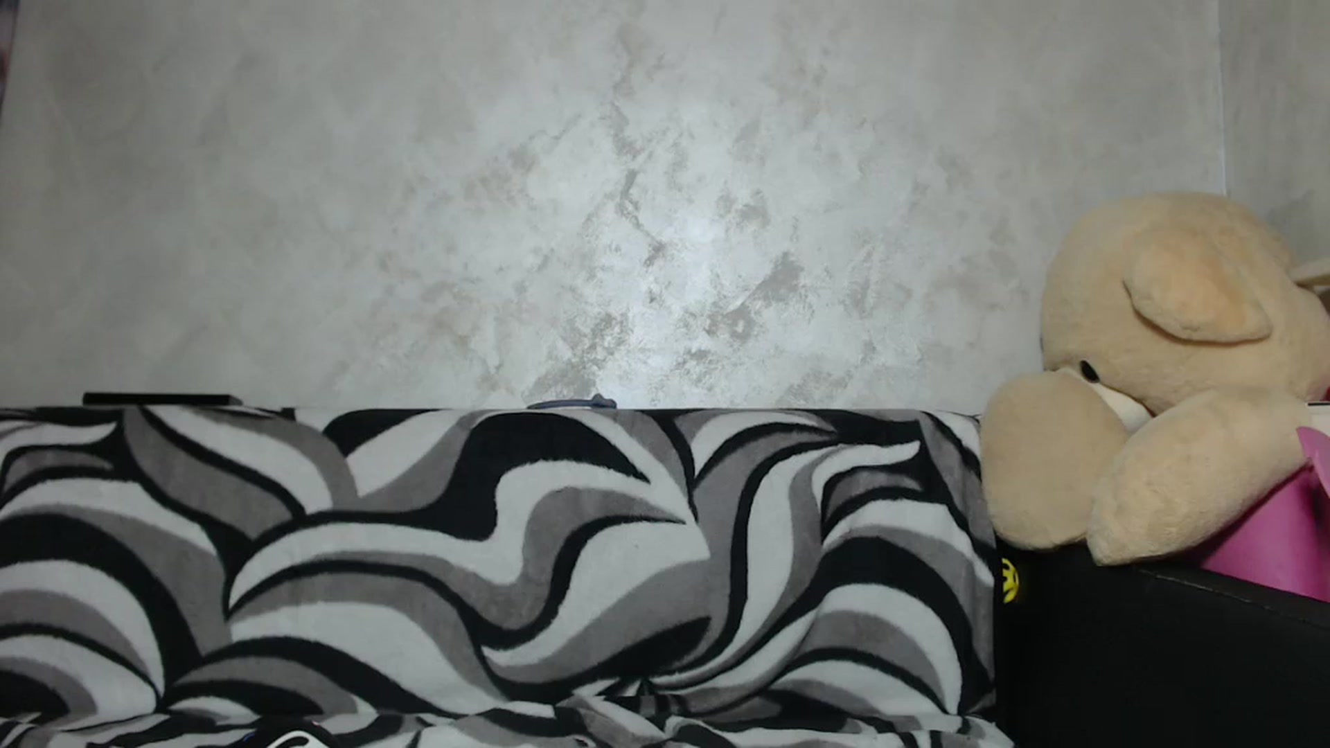 Gallery image thumbnail from Littlegirl25's myfreecams stream on, 09/16/2024, 05:05 image 1 of 20