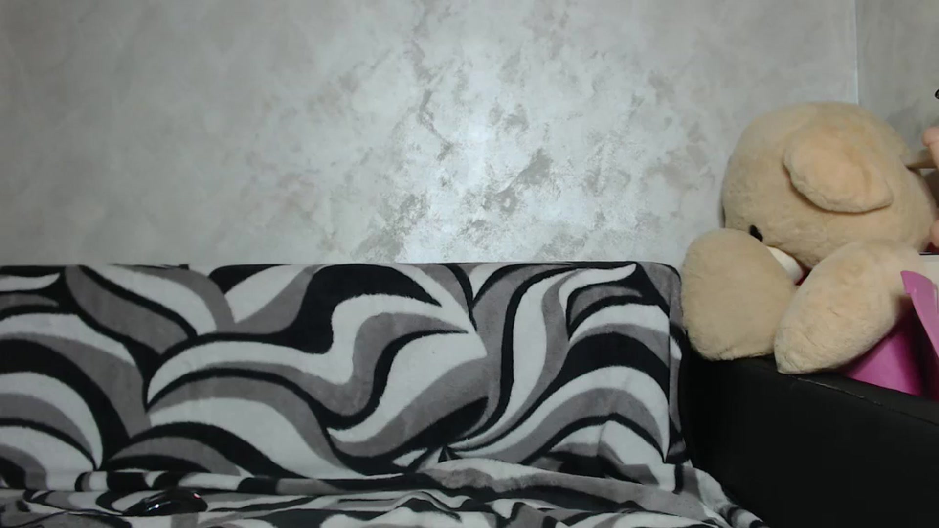 Gallery image thumbnail from Littlegirl25's myfreecams stream on, 09/19/2024, 06:40 image 1 of 20