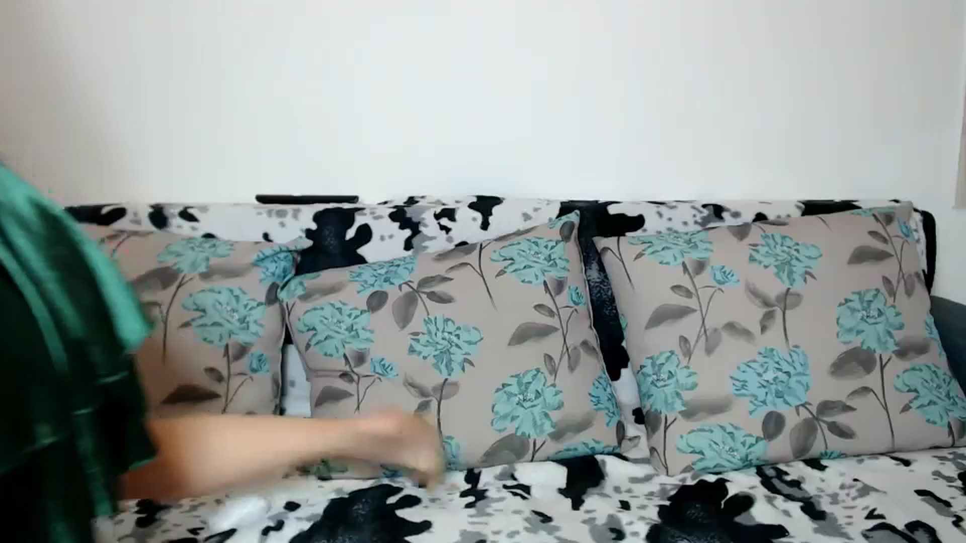 Gallery image thumbnail from Littlegirl25's myfreecams stream on, 09/29/2025, 21:21 image 4 of 20