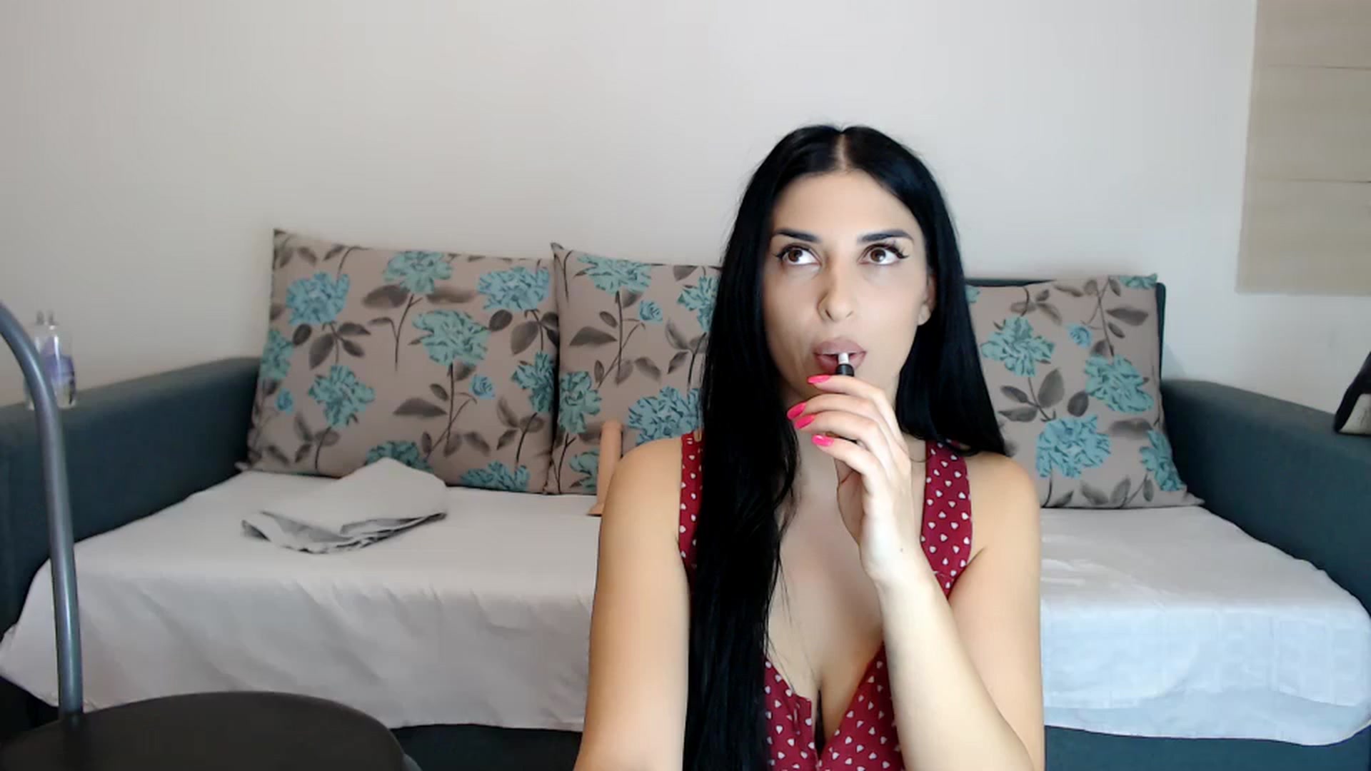 Gallery image thumbnail from Littlegirl25's myfreecams stream on, 11/08/2025, 23:20 image 1 of 20