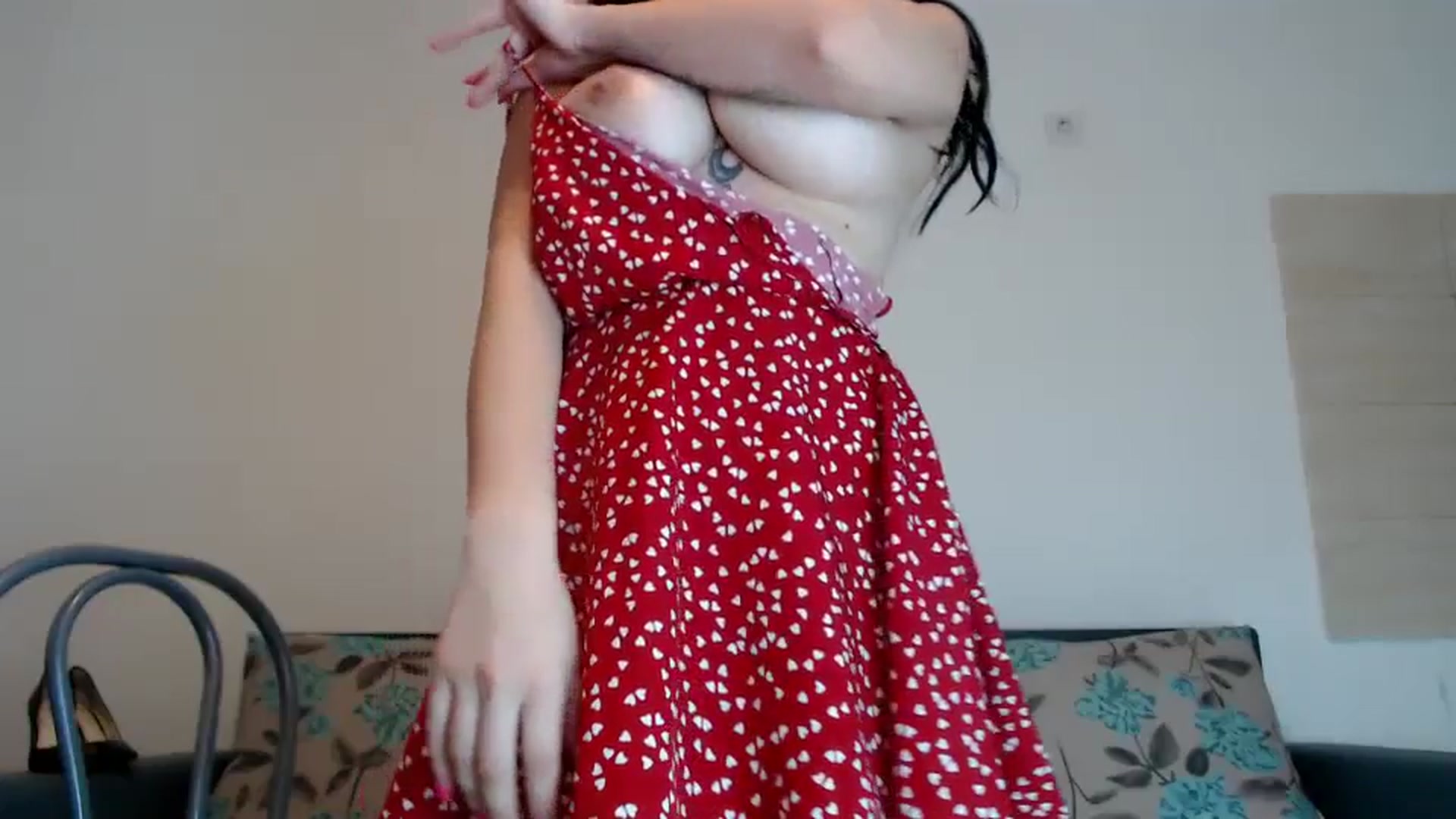 Gallery image thumbnail from Littlegirl25's myfreecams stream on, 12/09/2025, 24:03 image 4 of 20