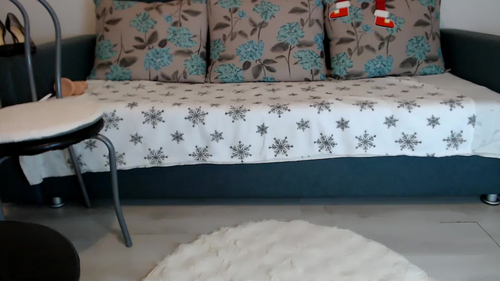 Gallery image thumbnail from Littlegirl25's myfreecams stream on, 12/20/2025, 22:38 image 15 of 20