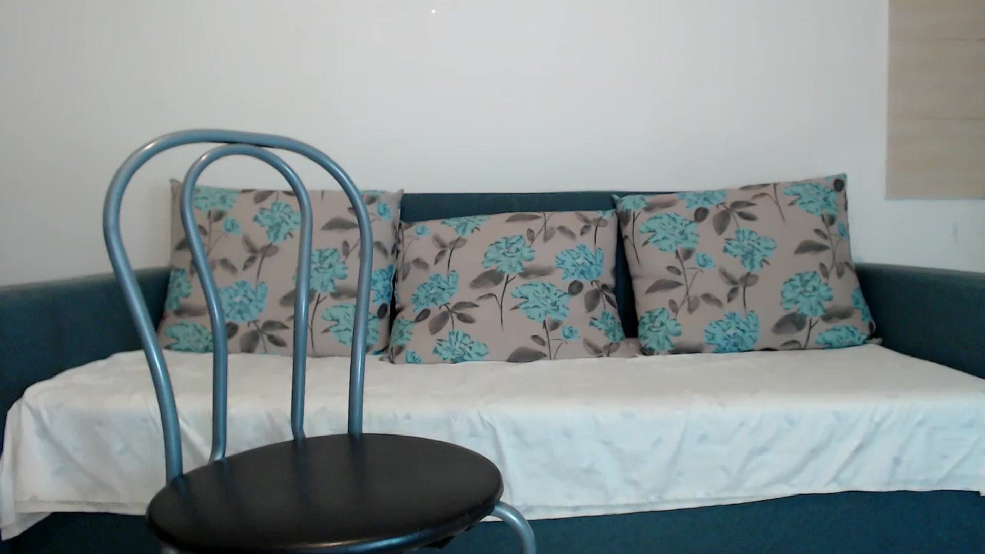 Gallery image thumbnail from Littlegirl25's myfreecams stream on, 02/19/2026, 02:02 image 6 of 20