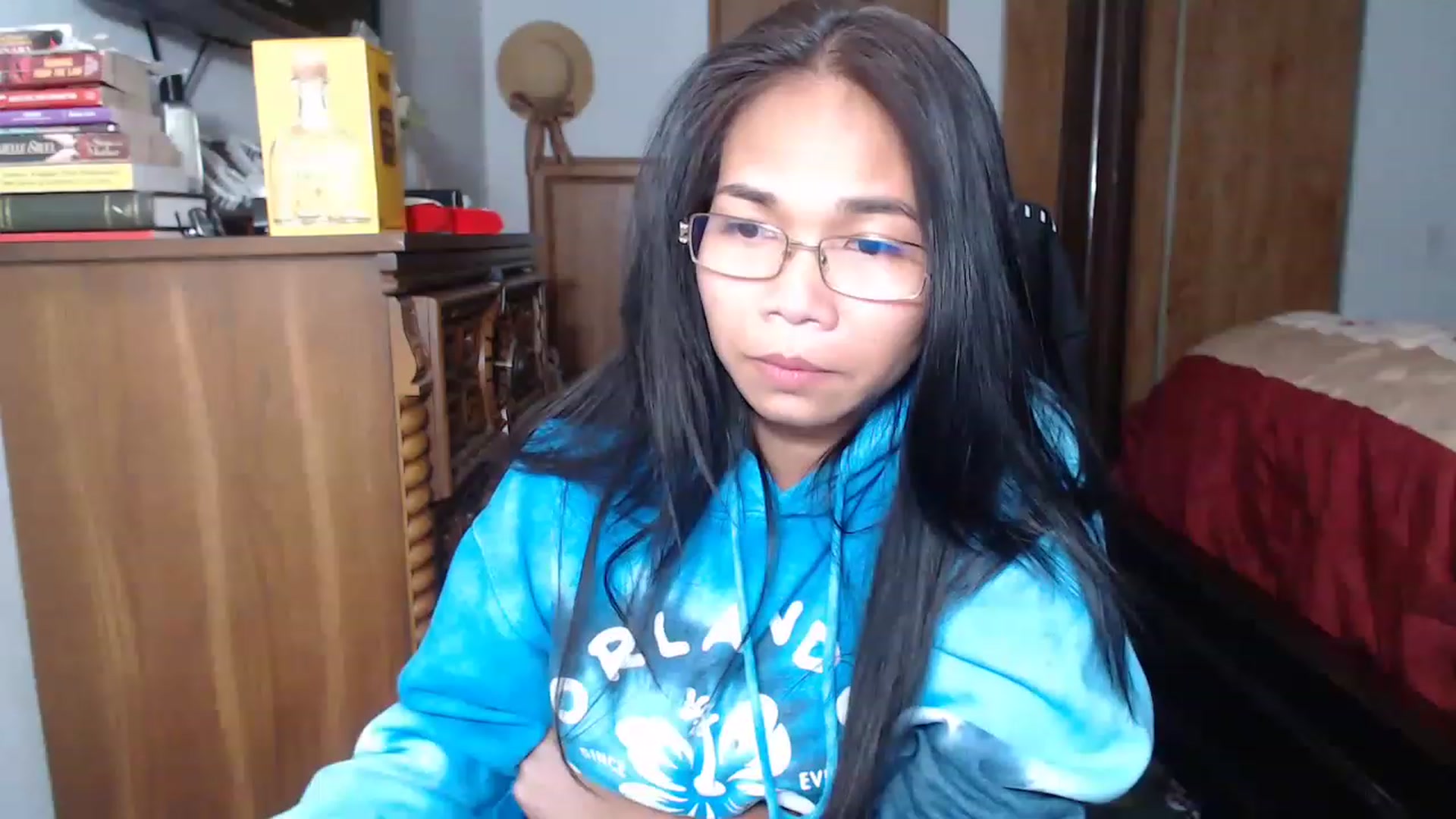 Gallery image thumbnail from Littlekai2023's myfreecams stream on, 11/15/2022, 24:40 image 3 of 20
