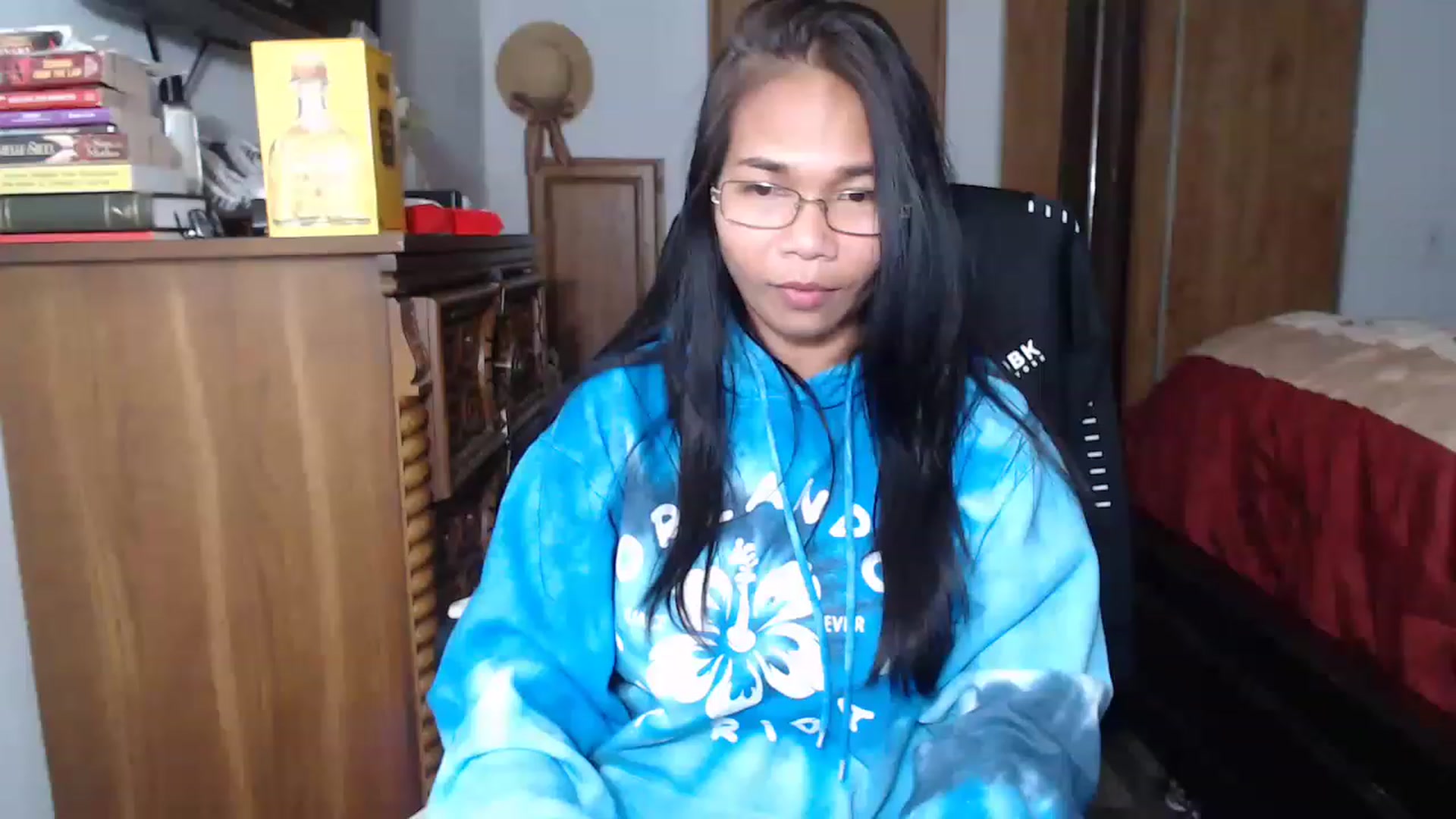 Gallery image thumbnail from Littlekai2023's myfreecams stream on, 11/15/2022, 24:40 image 20 of 20