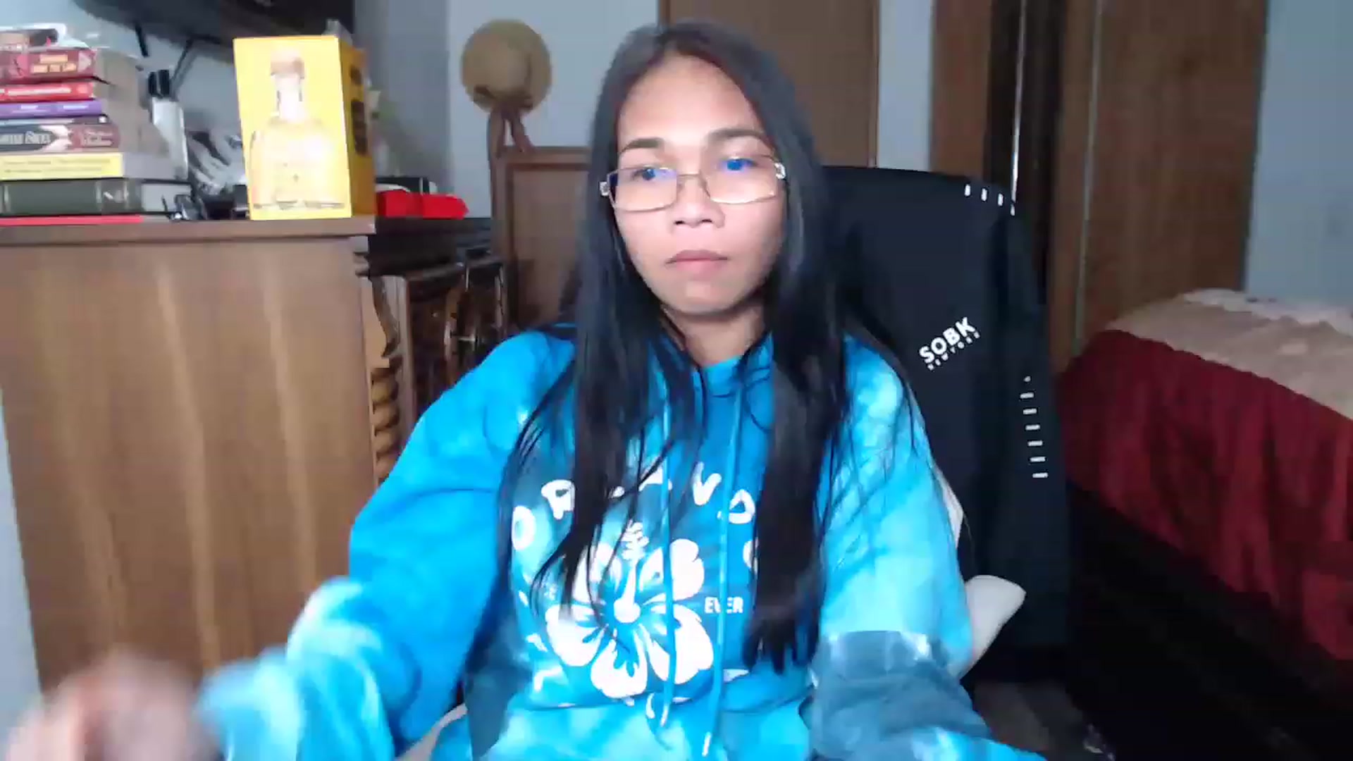 Gallery image thumbnail from Littlekai2023's myfreecams stream on, 11/15/2022, 24:40 image 11 of 20