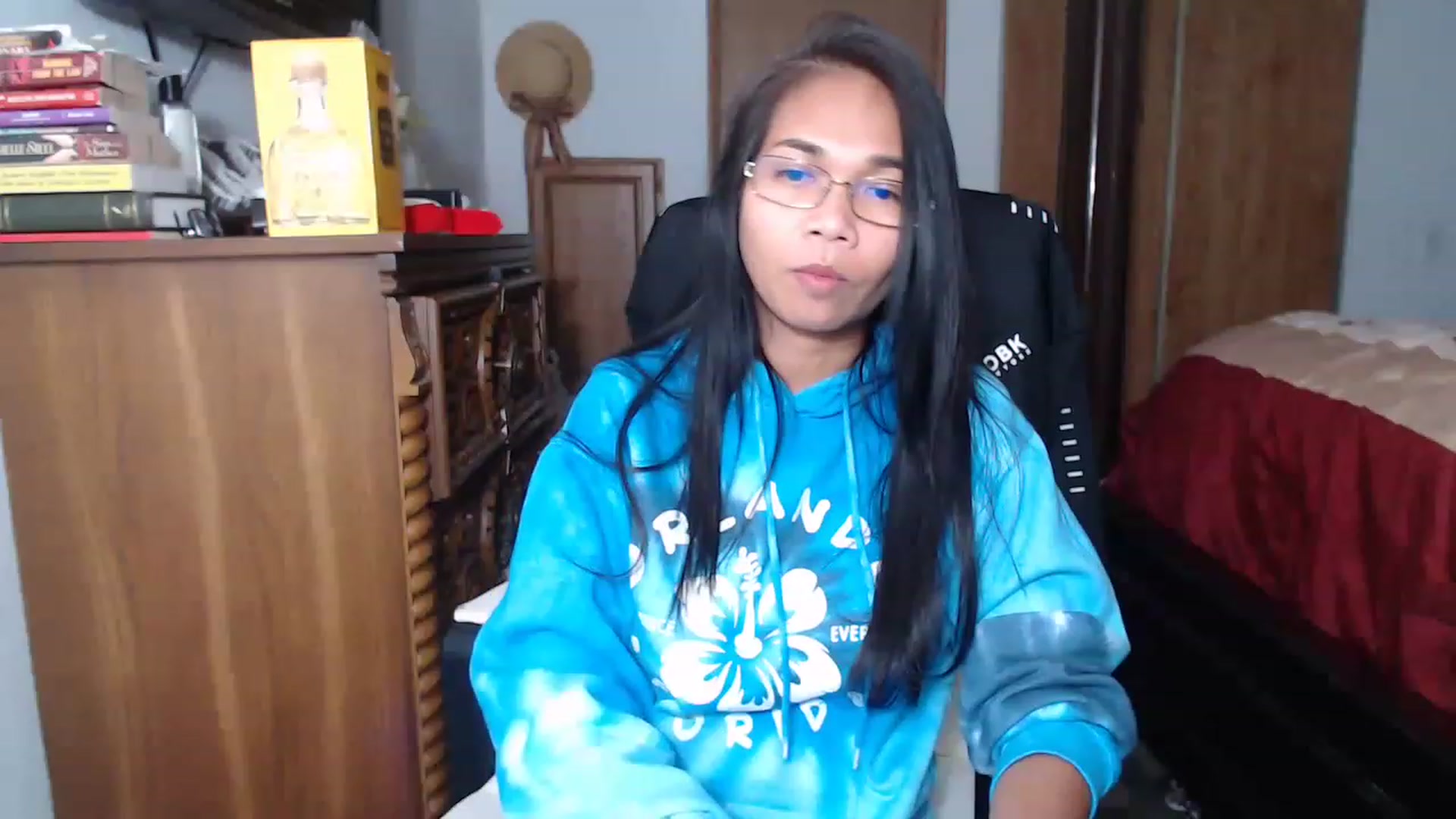Gallery image thumbnail from Littlekai2023's myfreecams stream on, 11/15/2022, 24:40 image 2 of 20