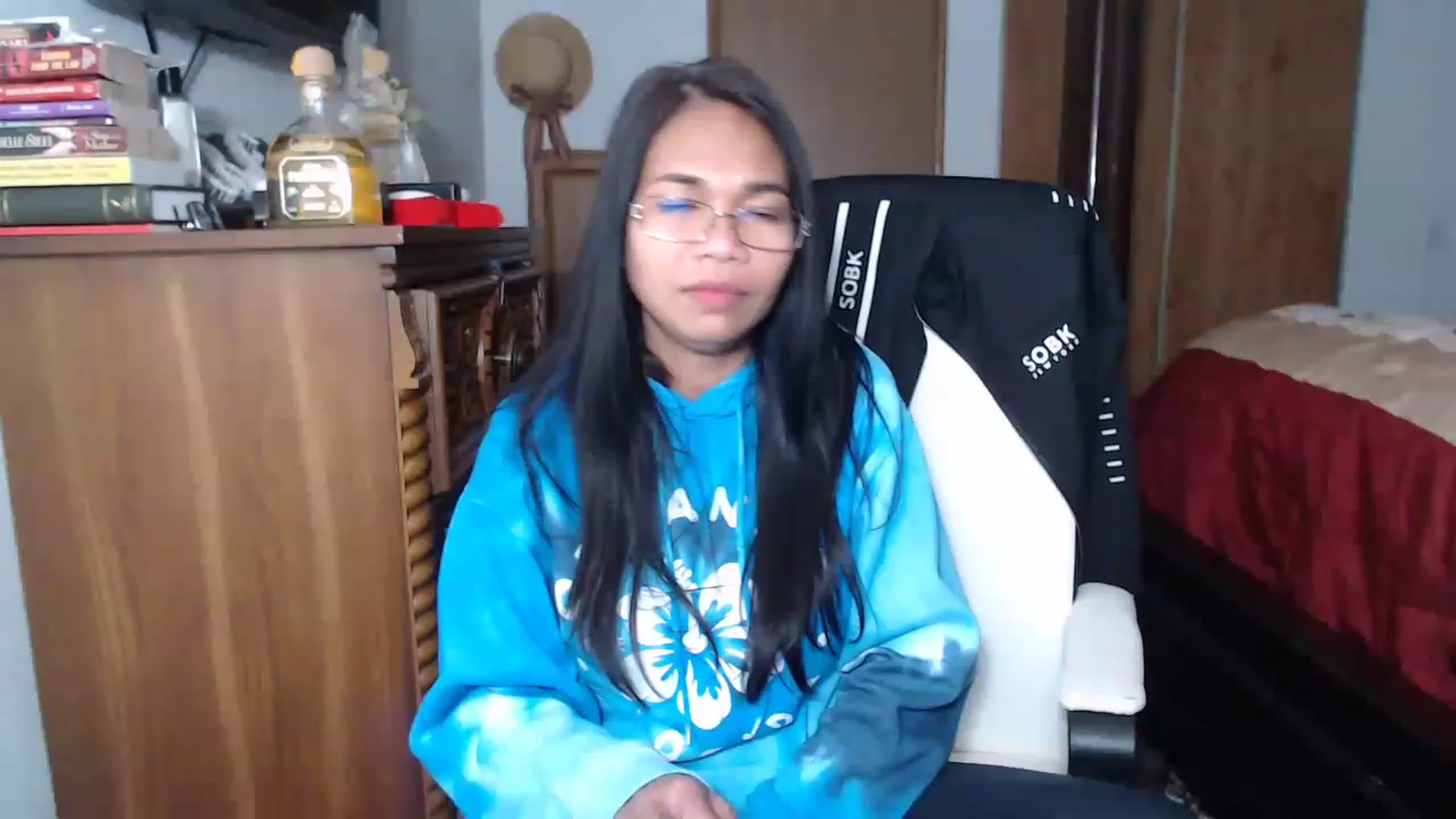 Gallery image thumbnail from Littlekai2023's myfreecams stream on, 11/15/2022, 04:51 image 17 of 20