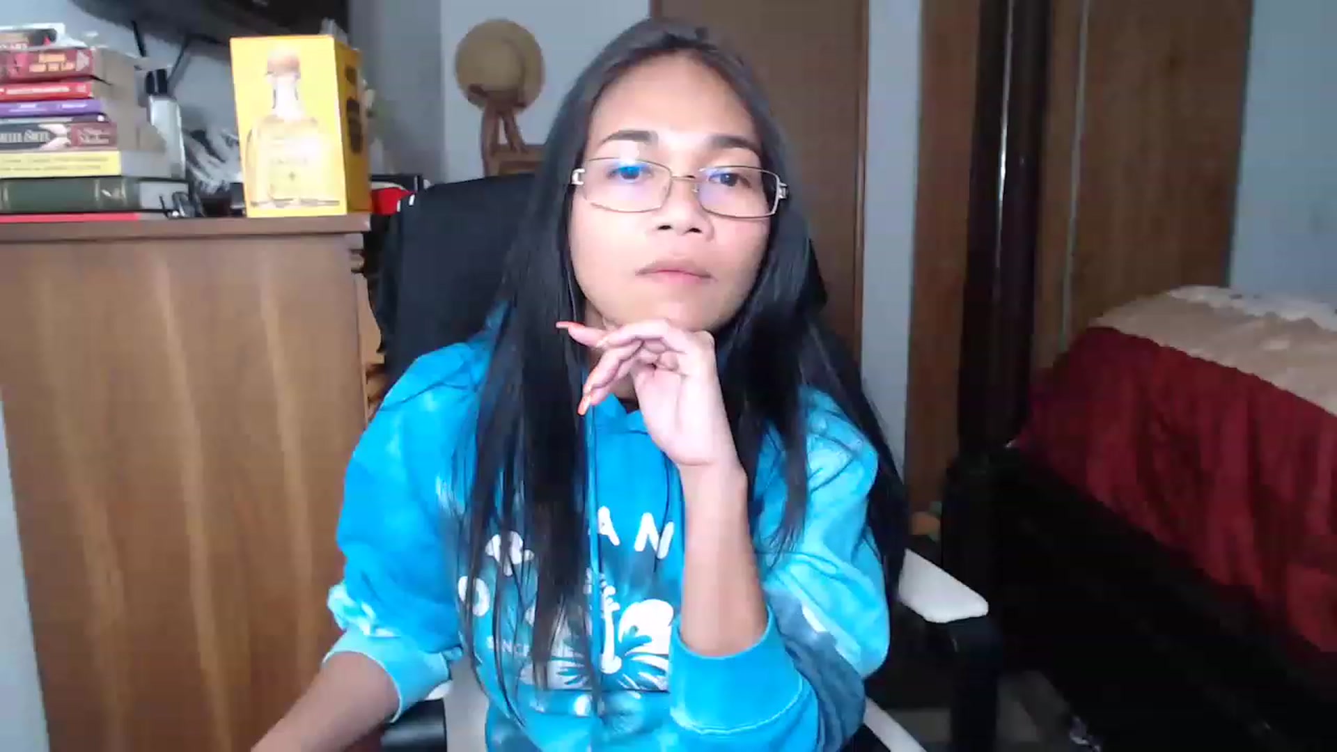 Gallery image thumbnail from Littlekai2023's myfreecams stream on, 11/15/2022, 04:51 image 1 of 20