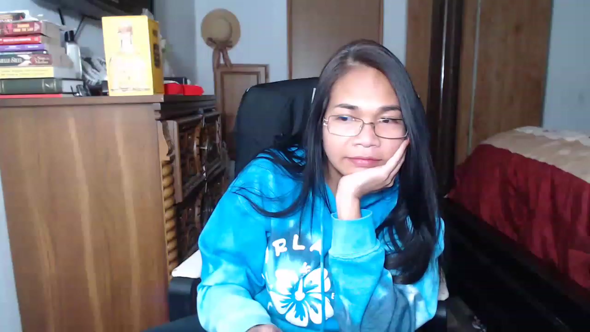 Gallery image thumbnail from Littlekai2023's myfreecams stream on, 11/15/2022, 04:51 image 4 of 20
