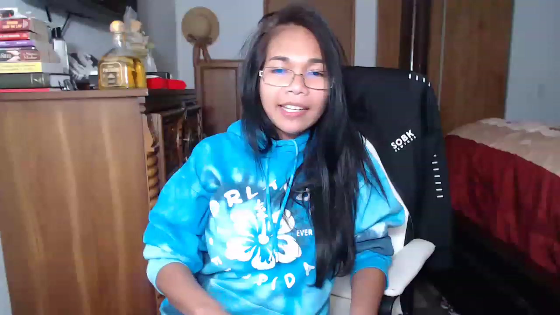 Gallery image thumbnail from Littlekai2023's myfreecams stream on, 11/15/2022, 05:04 image 16 of 20