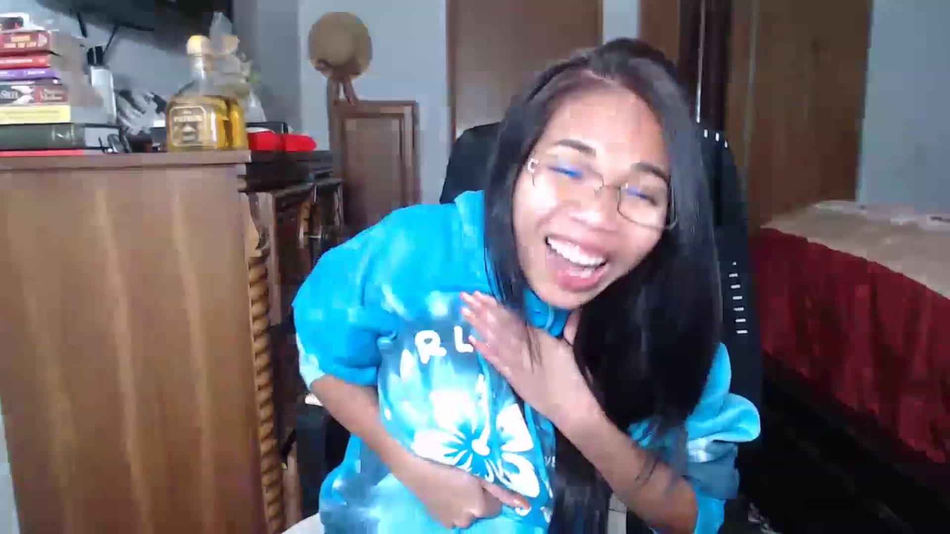 Gallery image thumbnail from Littlekai2023's myfreecams stream on, 11/15/2022, 05:04 image 9 of 20