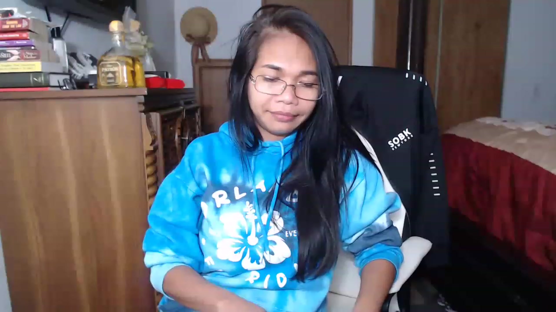 Gallery image thumbnail from Littlekai2023's myfreecams stream on, 11/15/2022, 05:04 image 13 of 20