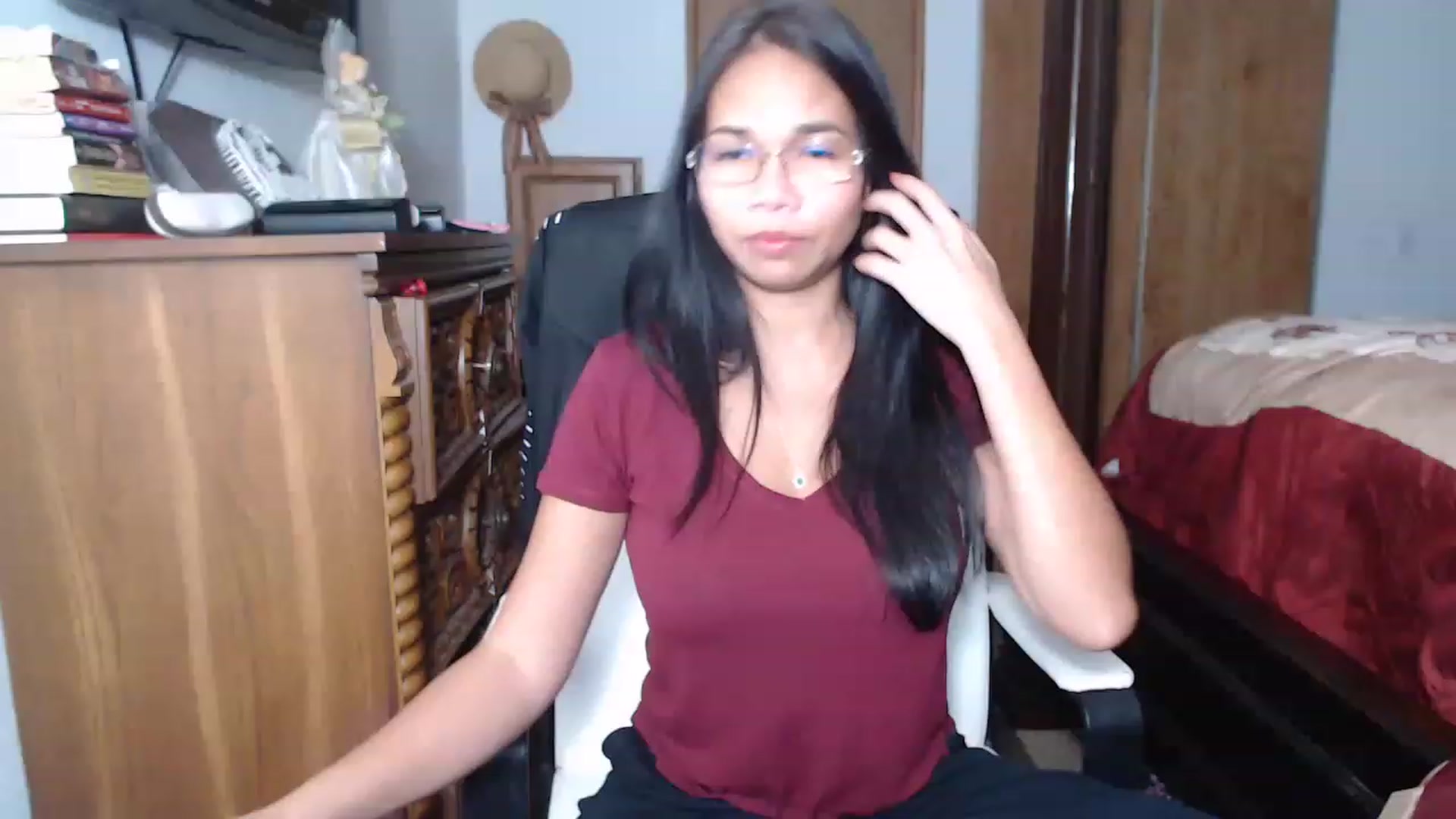 Gallery image thumbnail from Littlekai2023's myfreecams stream on, 11/16/2022, 08:11 image 1 of 20