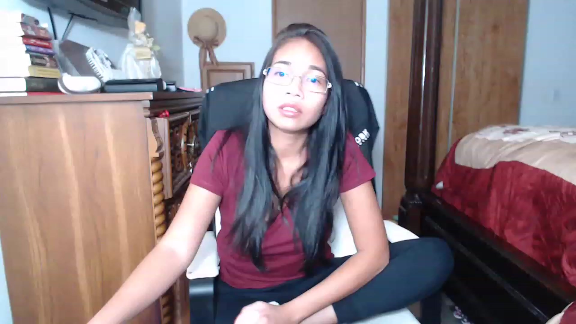 Gallery image thumbnail from Littlekai2023's myfreecams stream on, 11/16/2022, 08:11 image 2 of 20