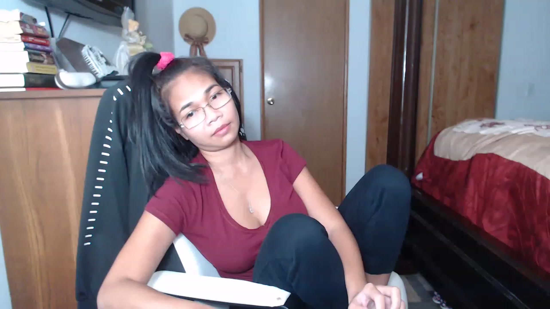 Gallery image thumbnail from Littlekai2023's myfreecams stream on, 11/16/2022, 08:11 image 9 of 20