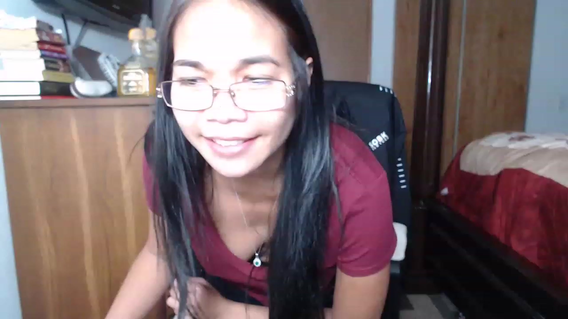 Gallery image thumbnail from Littlekai2023's myfreecams stream on, 11/16/2022, 08:06 image 15 of 20