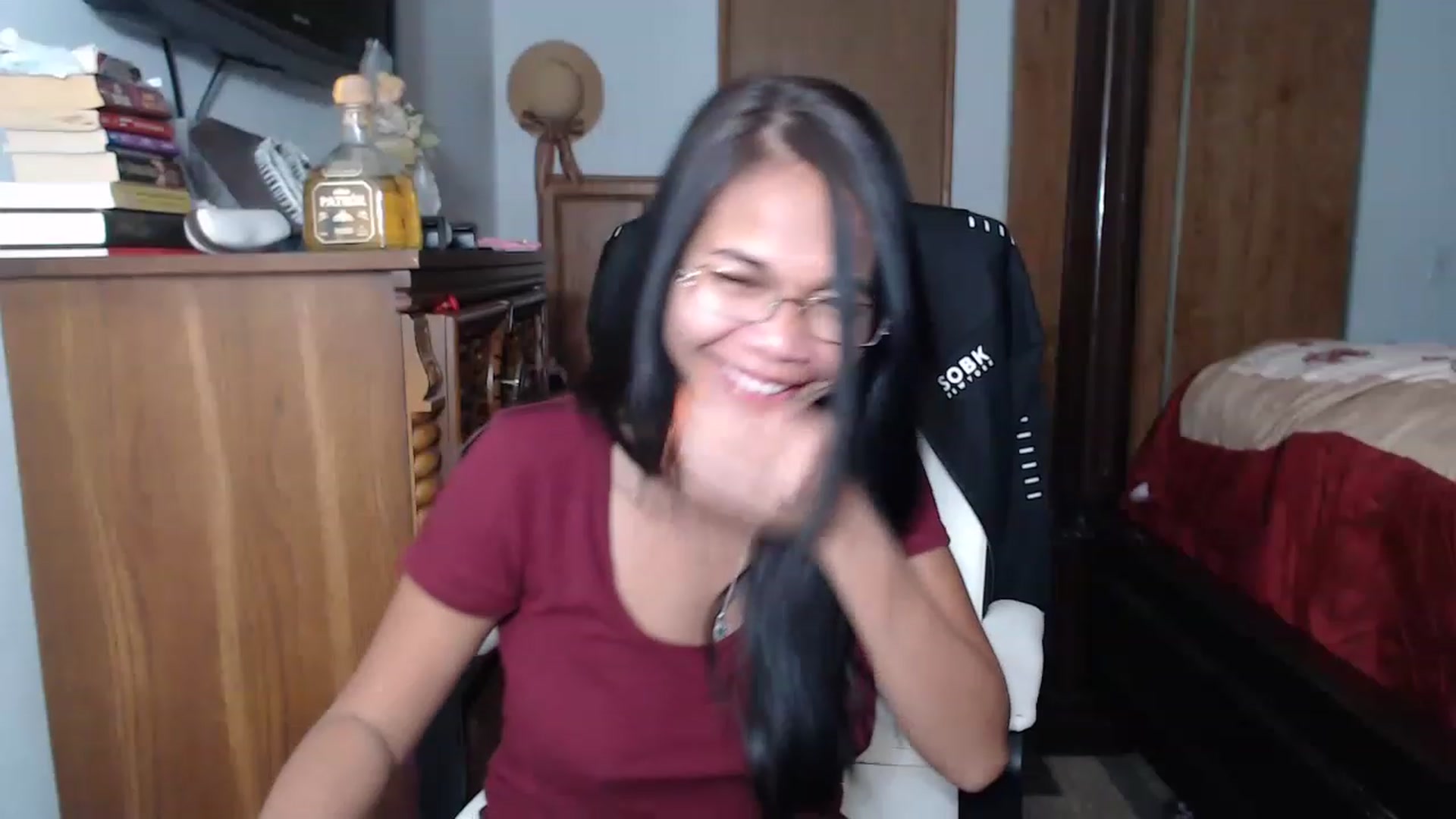 Gallery image thumbnail from Littlekai2023's myfreecams stream on, 11/16/2022, 08:06 image 11 of 20