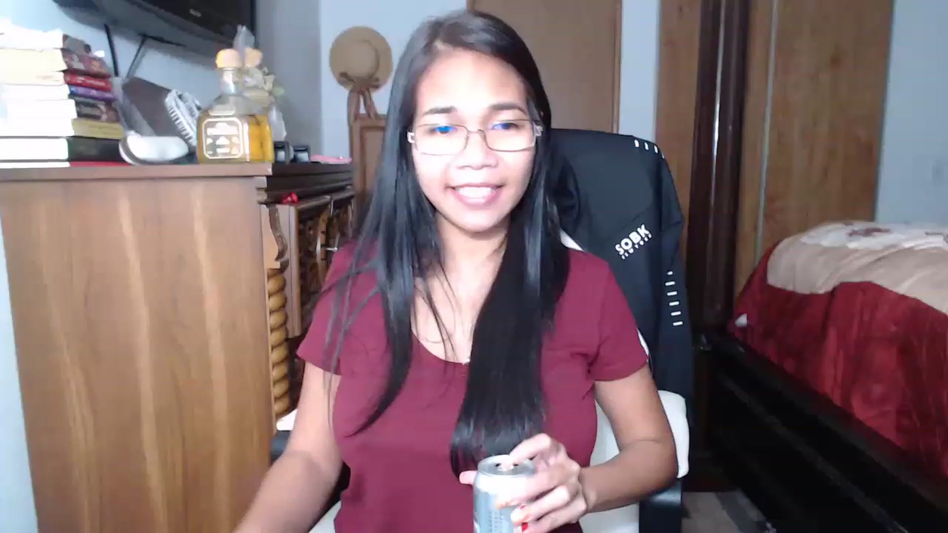 Gallery image thumbnail from Littlekai2023's myfreecams stream on, 11/16/2022, 08:06 image 17 of 20