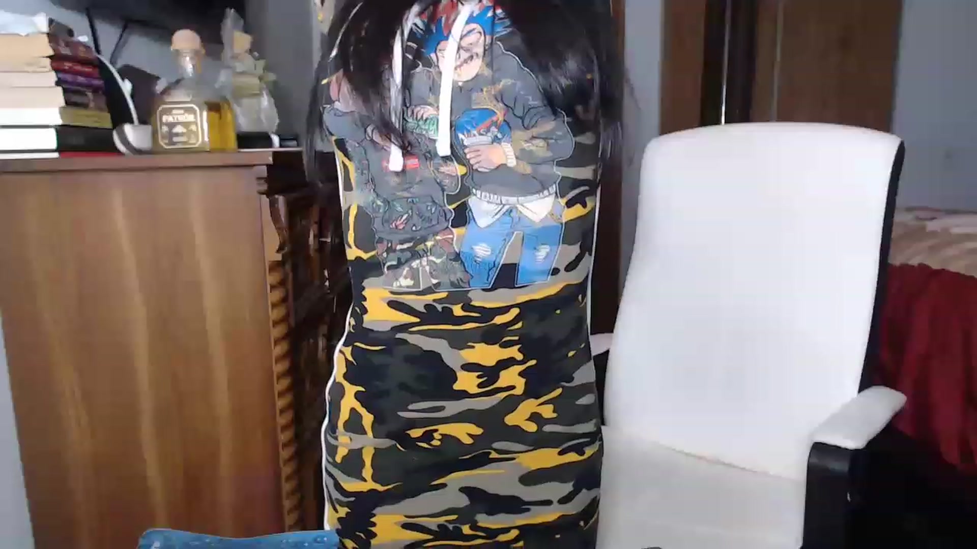 Gallery image thumbnail from Littlekai2023's myfreecams stream on, 11/17/2022, 05:07 image 13 of 20