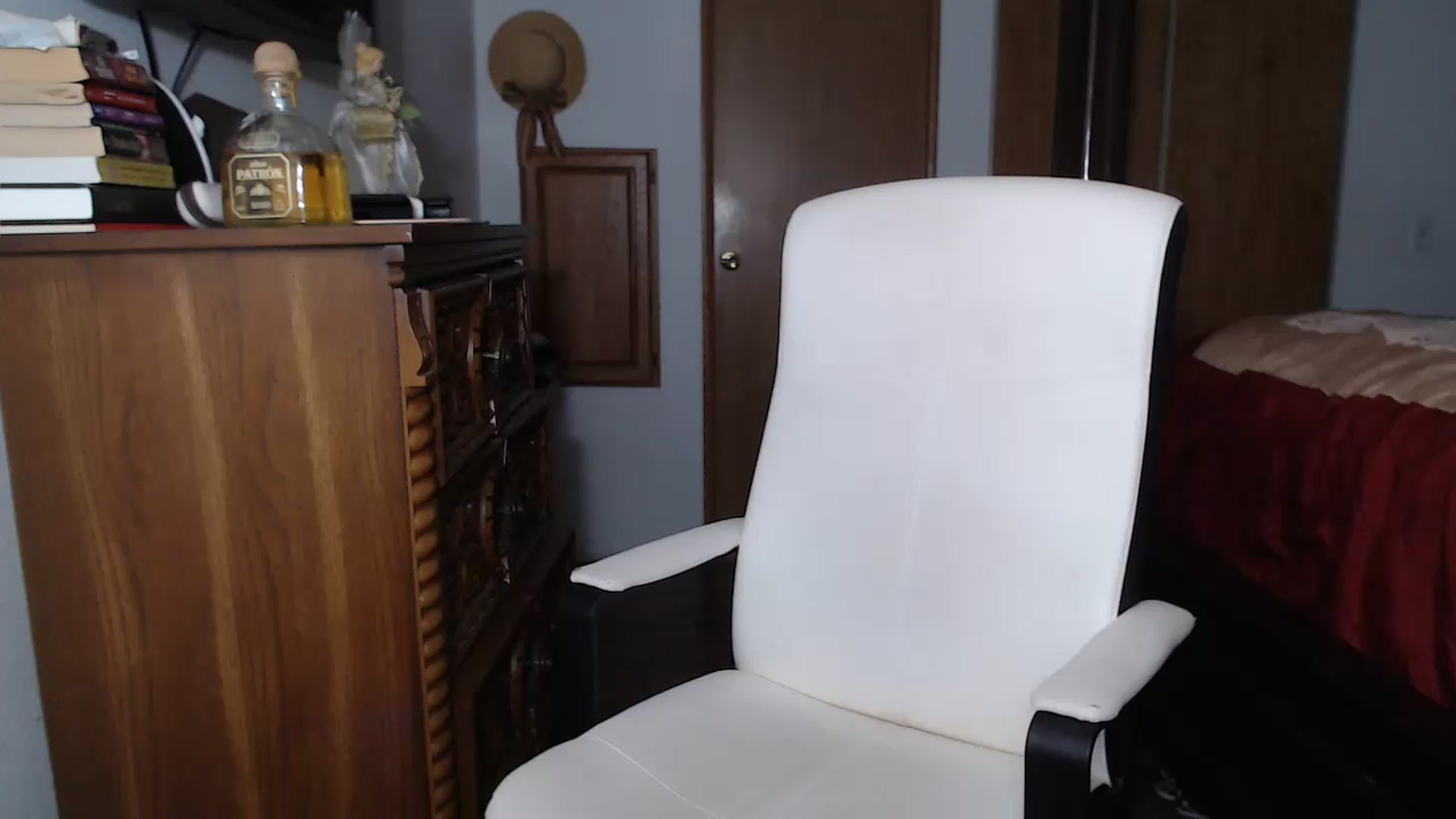 Gallery image thumbnail from Littlekai2023's myfreecams stream on, 11/17/2022, 06:33 image 2 of 20