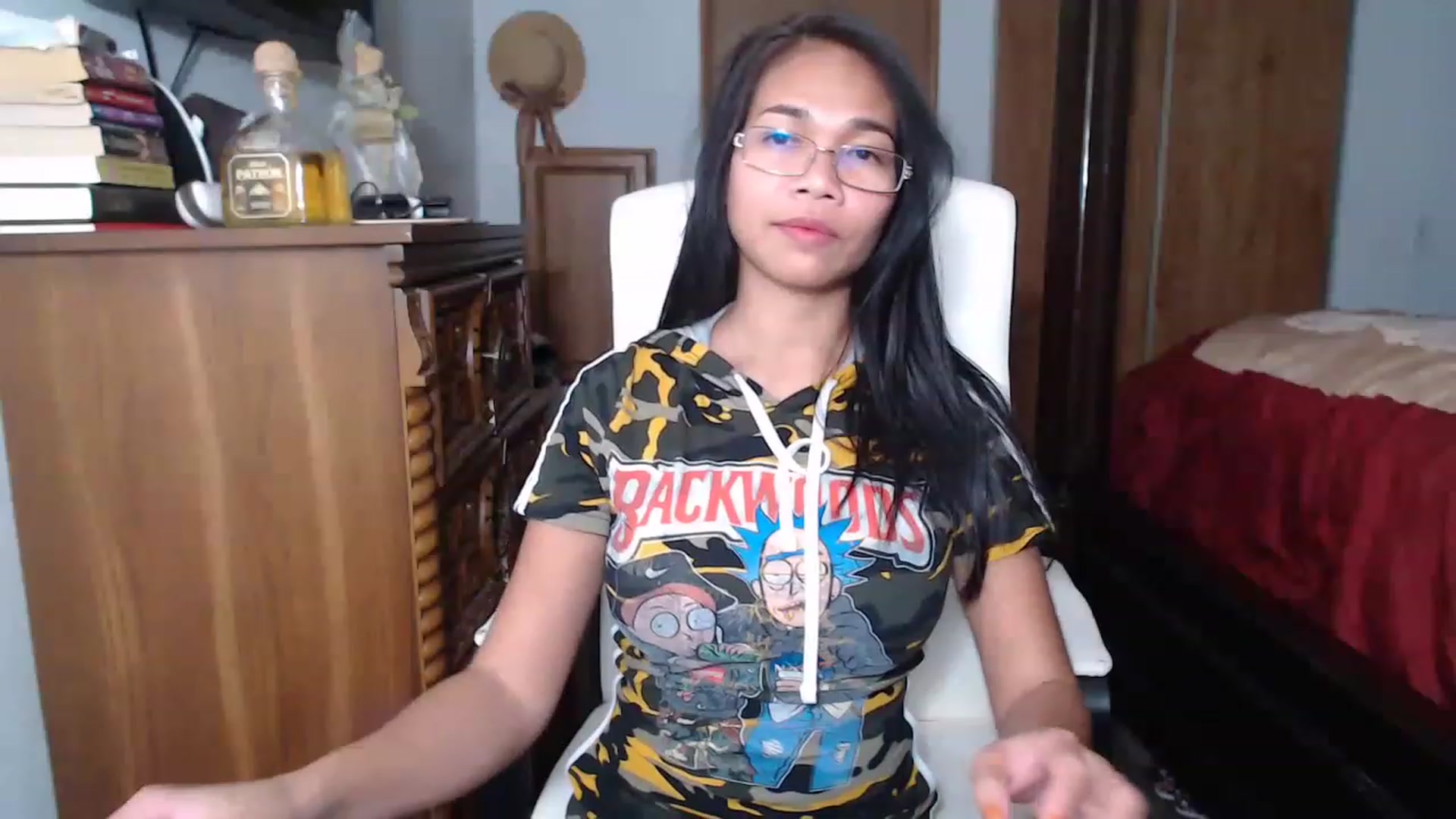 Gallery image thumbnail from Littlekai2023's myfreecams stream on, 11/17/2022, 06:33 image 16 of 20