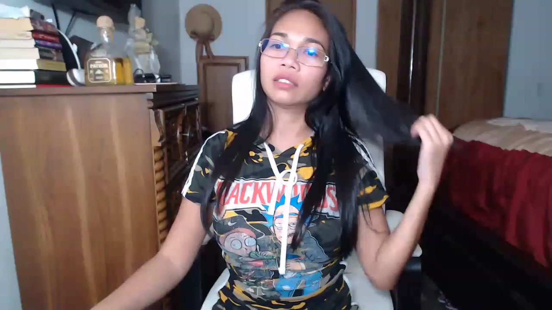 Gallery image thumbnail from Littlekai2023's myfreecams stream on, 11/17/2022, 06:33 image 19 of 20